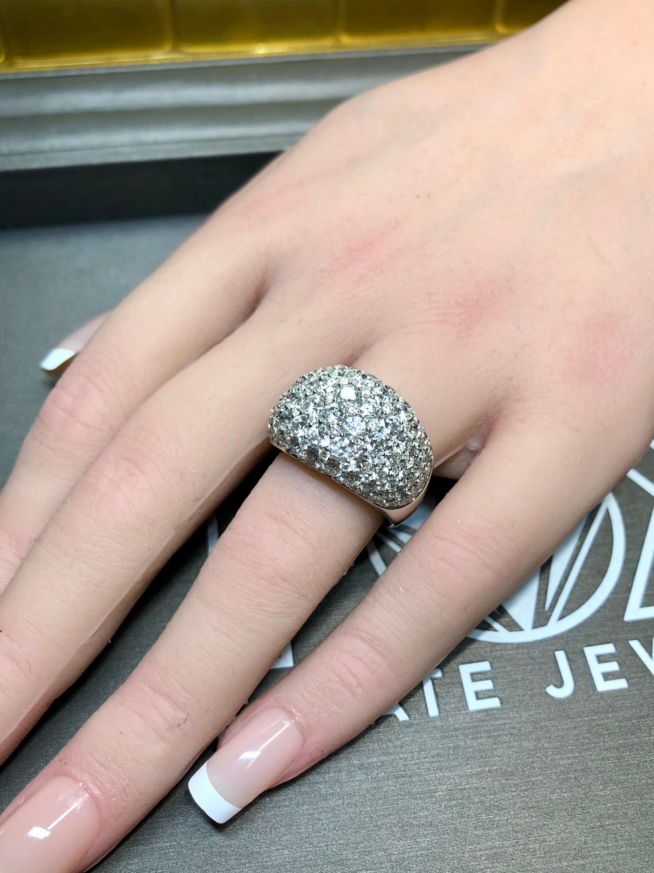 Estate GREGG RUTH 18K White Gold Pave Diamond Dome Cocktail Ring 5.56ct en vente 3