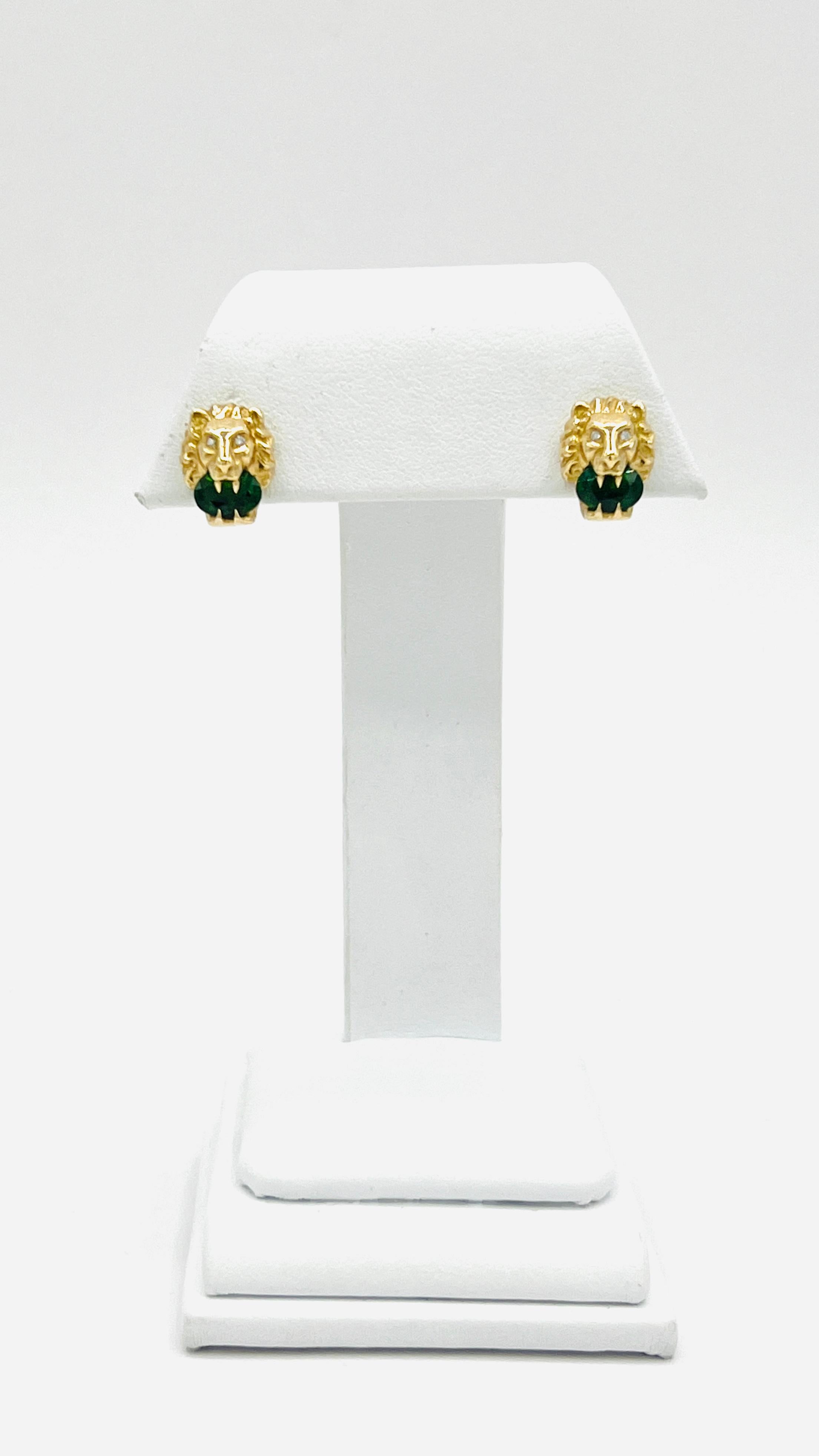 Estate Gucci Lion's Head Necklace and Earrings Set in 18K Yellow Gold 8