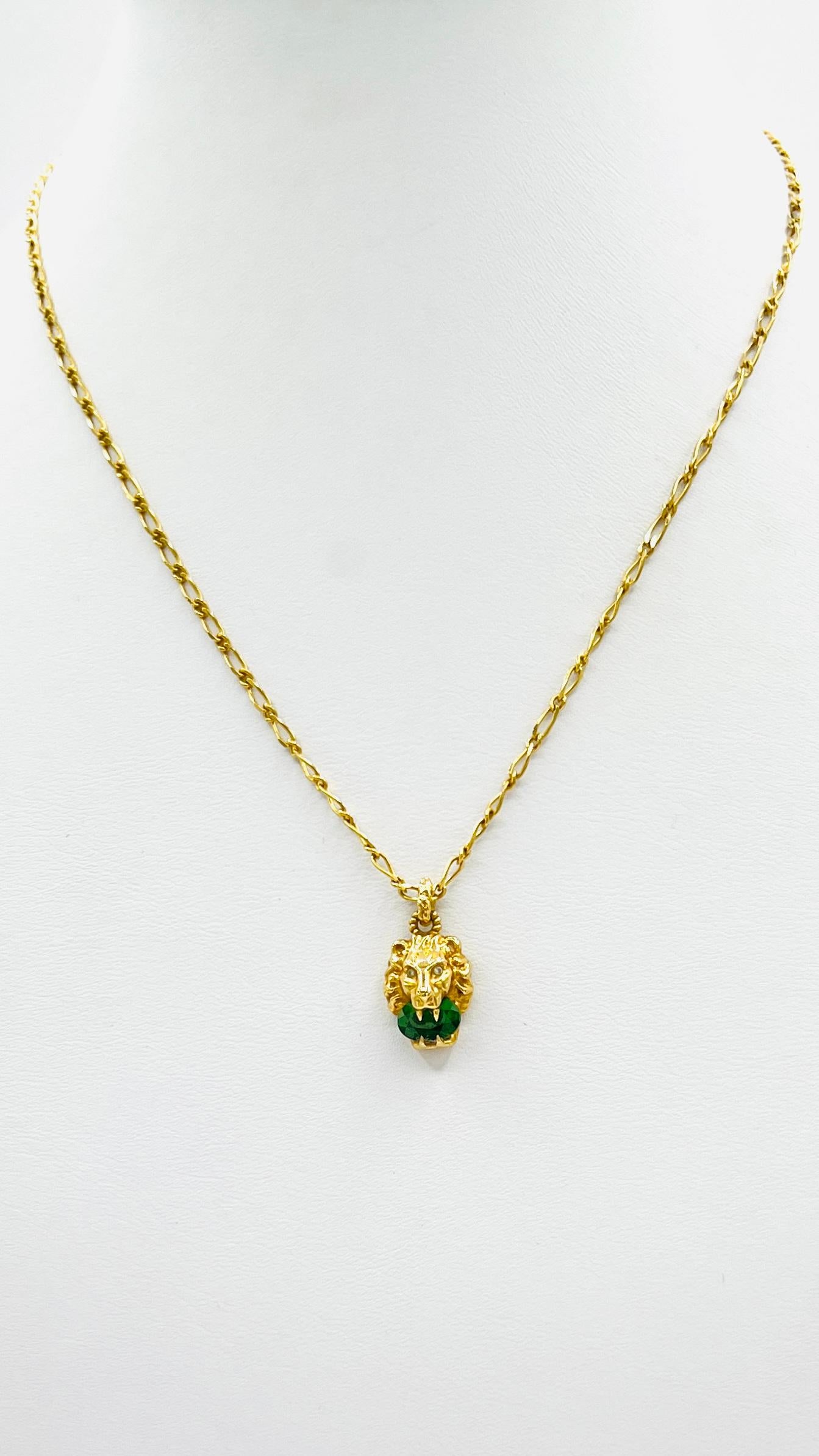 gucci gold lion necklace