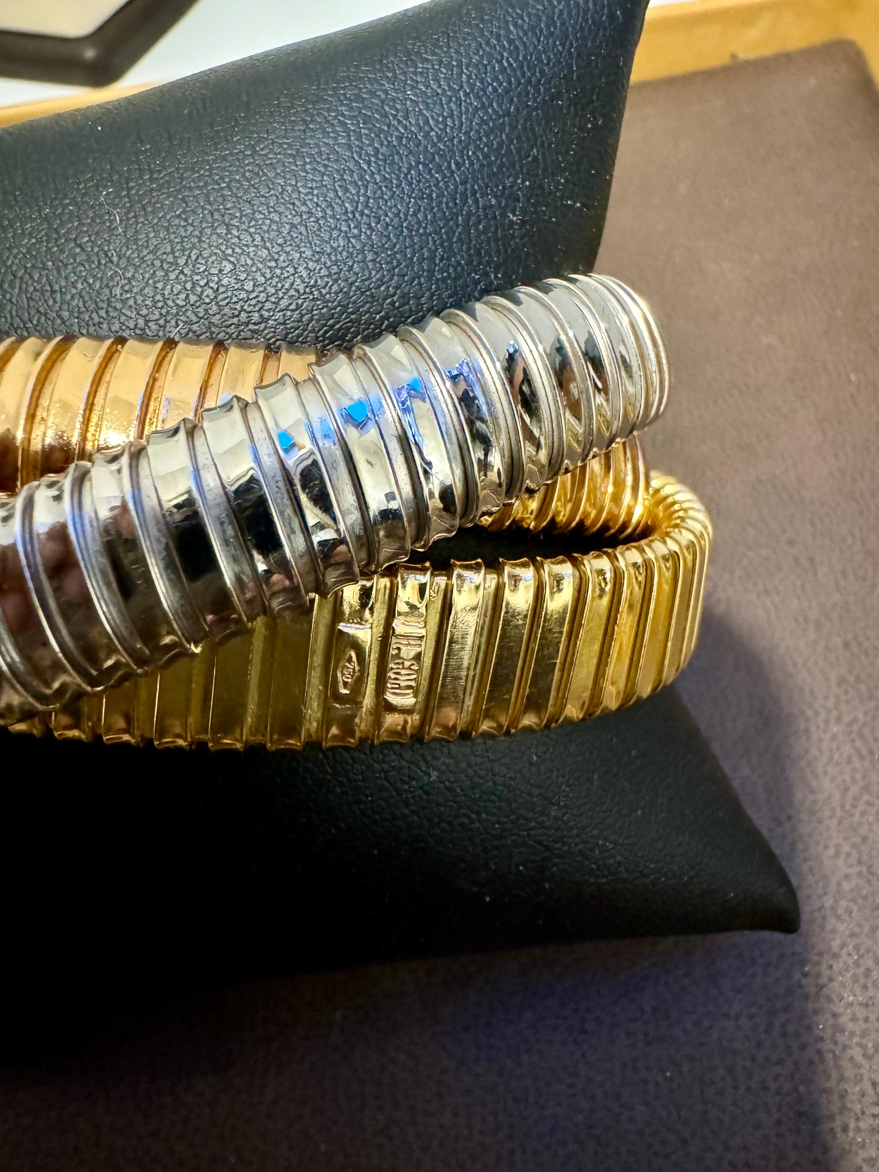 Nachlass „ H Gold“ Tri Color Interwoven Rolling Stretch-Armband 18YG, RG, WG 87Gm im Angebot 4