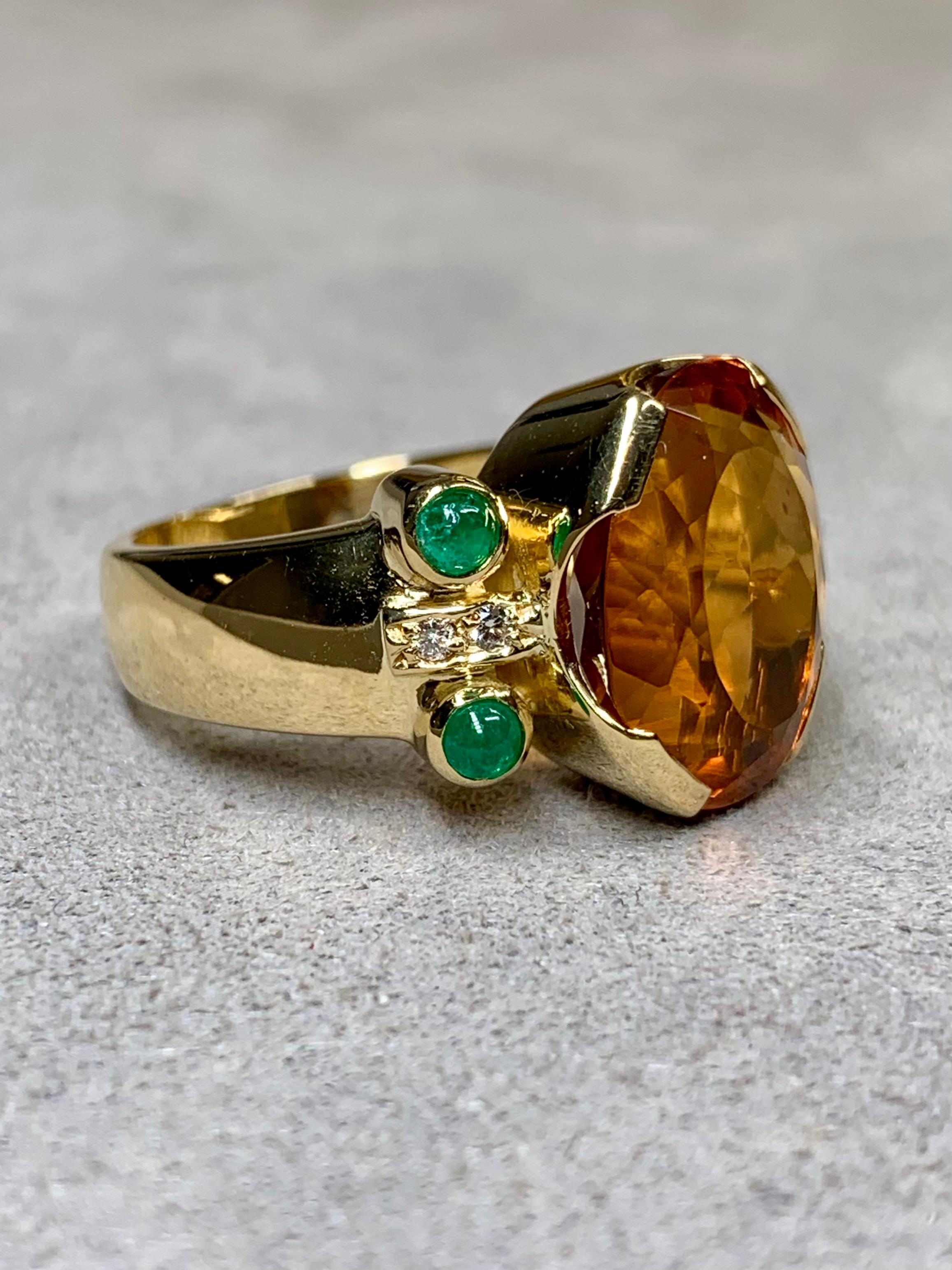 Contemporary Estate H. STERN 18K Yellow Gold Citrine Emerald Cabochon Diamond Cocktail Ring For Sale