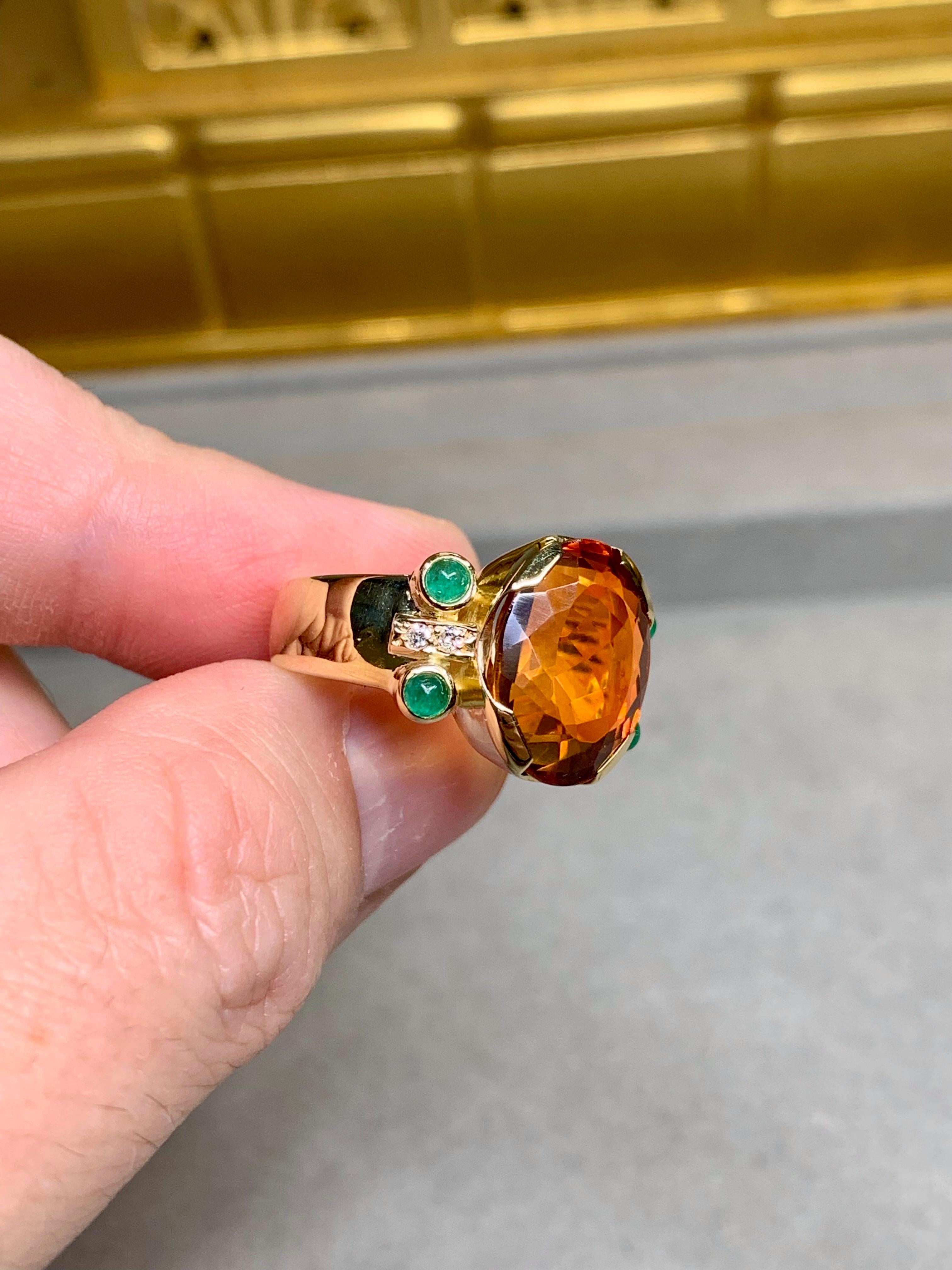 Estate H. STERN 18K Yellow Gold Citrine Emerald Cabochon Diamond Cocktail Ring For Sale 1