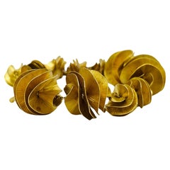 Estate H. Stern Floral Bracelet in 18K Yellow Gold