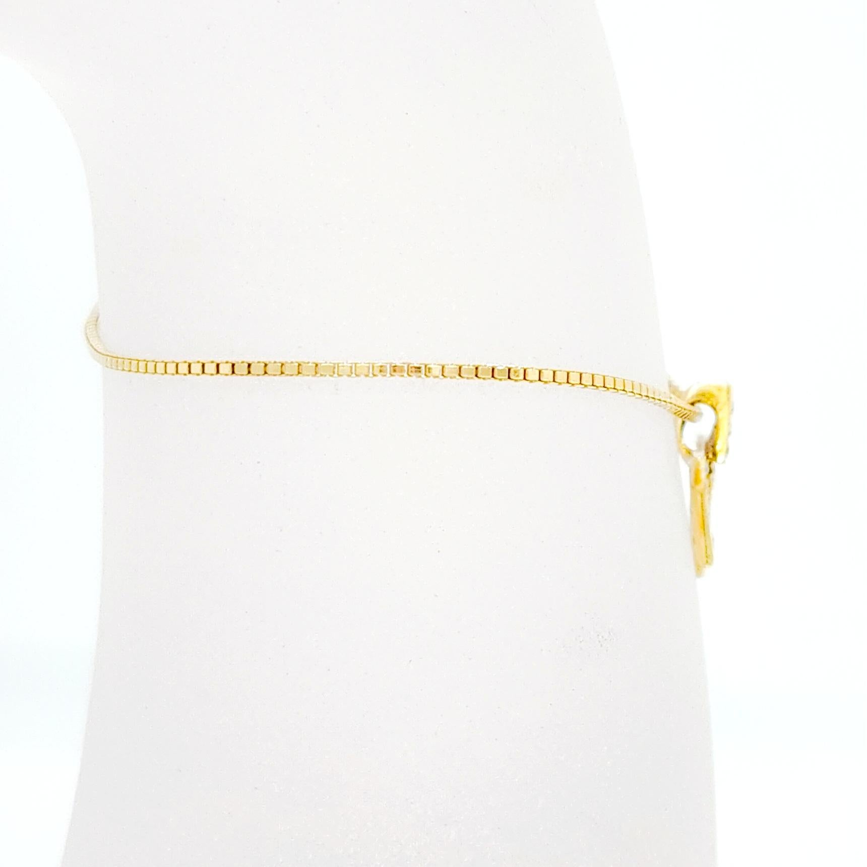 Women's or Men's Estate H. Stern White Diamond Star Anklet in 18k Yellow Gold For Sale
