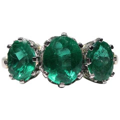 Antique Estate Handmade 18 Karat Gold 3.5 Carat Emerald Ring