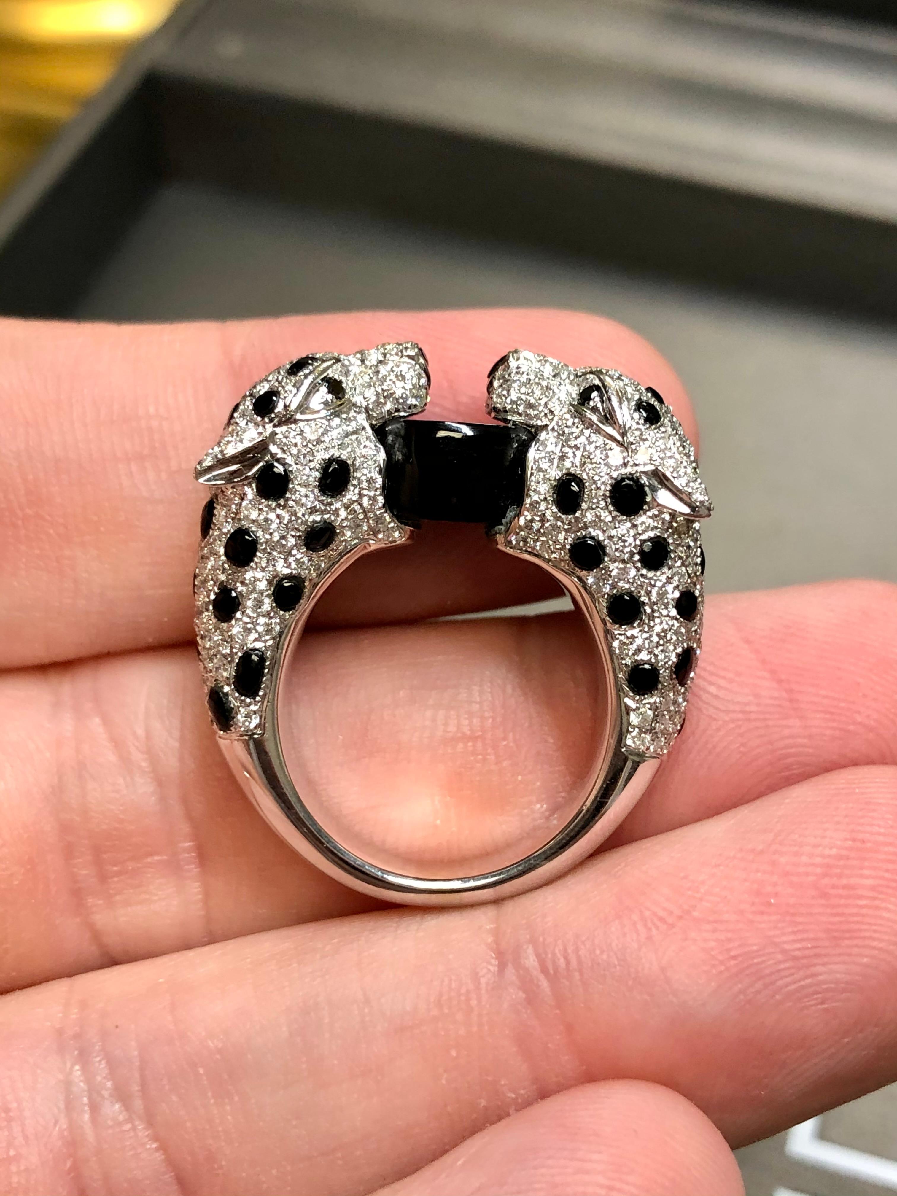 Round Cut Estate Heavy 18K Diamond Onyx Enamel Leopard Panther Cocktail Ring 3cttw As 6.5 For Sale