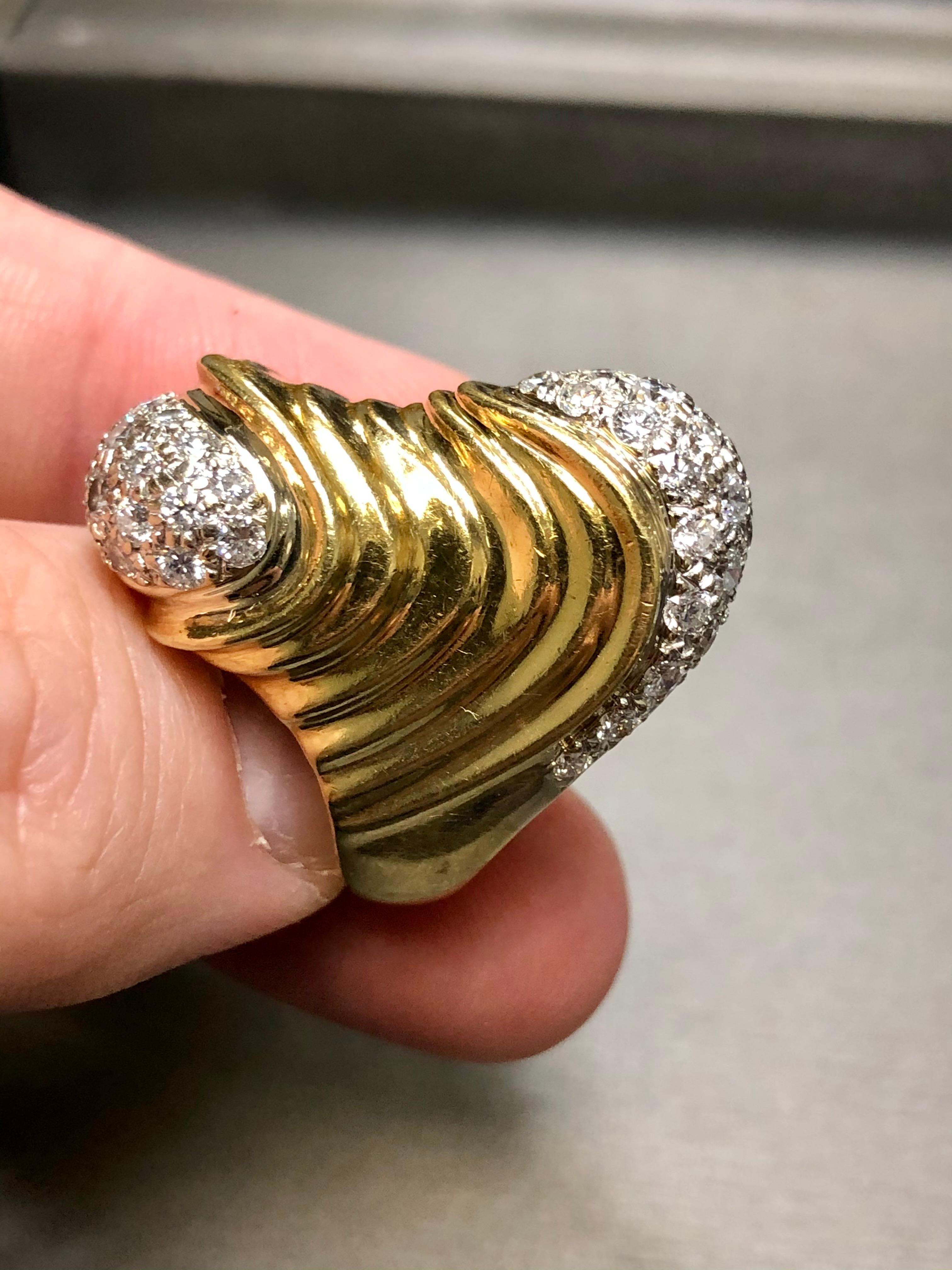 Estate Heavy 18k Yellow Gold Wave Ripple Pave Diamond Cocktail Ring 2.50ctw For Sale 1