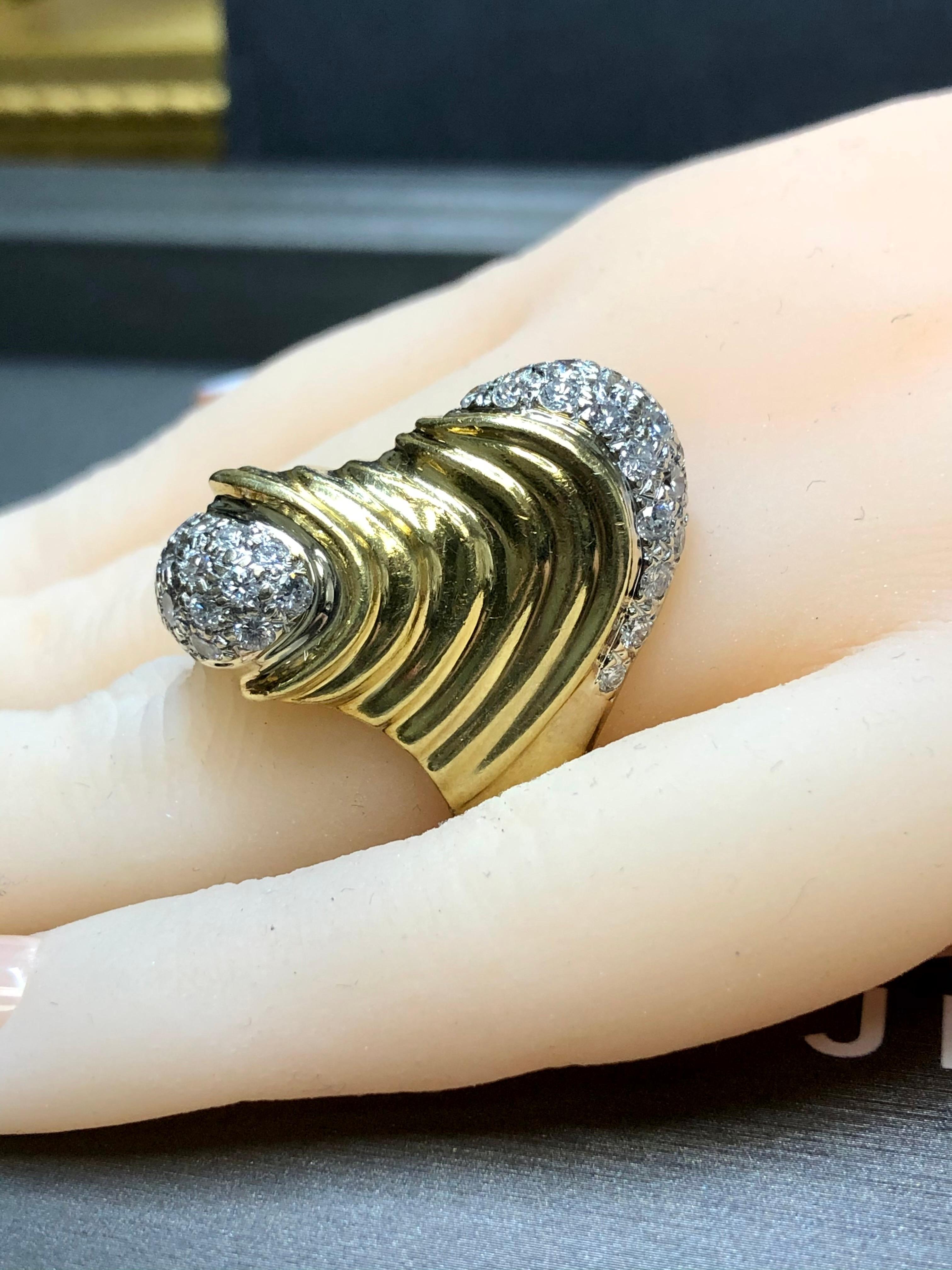 Estate Heavy 18k Yellow Gold Wave Ripple Pave Diamond Cocktail Ring 2.50ctw For Sale 3