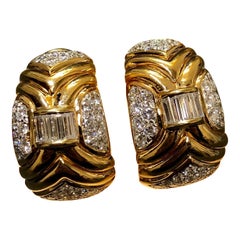 Orecchini a lobo con diamanti baguette grandi 4.50cttw