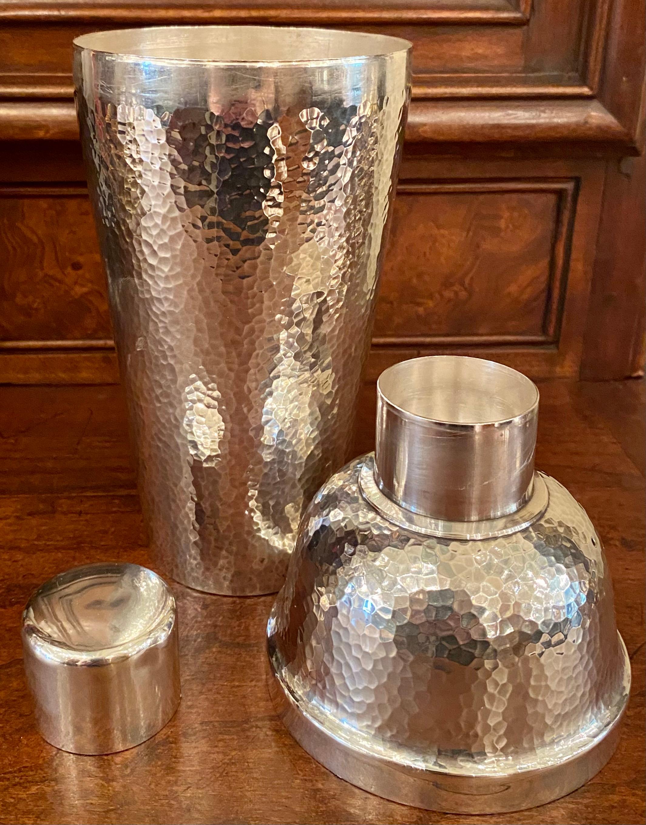 Estate Japanese Hammered Solid Silver Hall-Marked Cocktail Shaker, Circa 1945-51 In Good Condition In New Orleans, LA