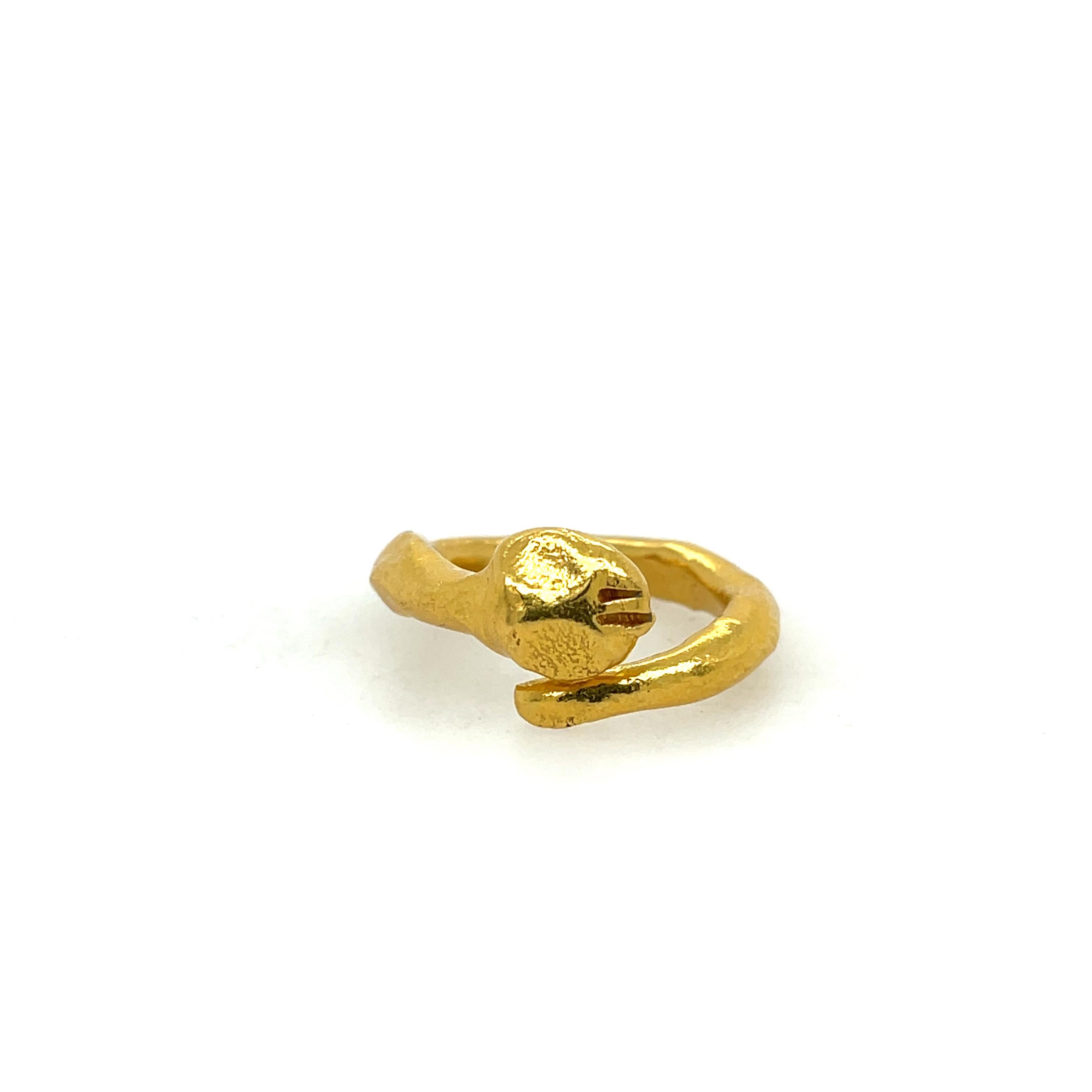 Estate Jean Mahie Snake Ring in 22K Yellow Gold. Ring size 5.25
12.4 Grams
3.49mm Wide