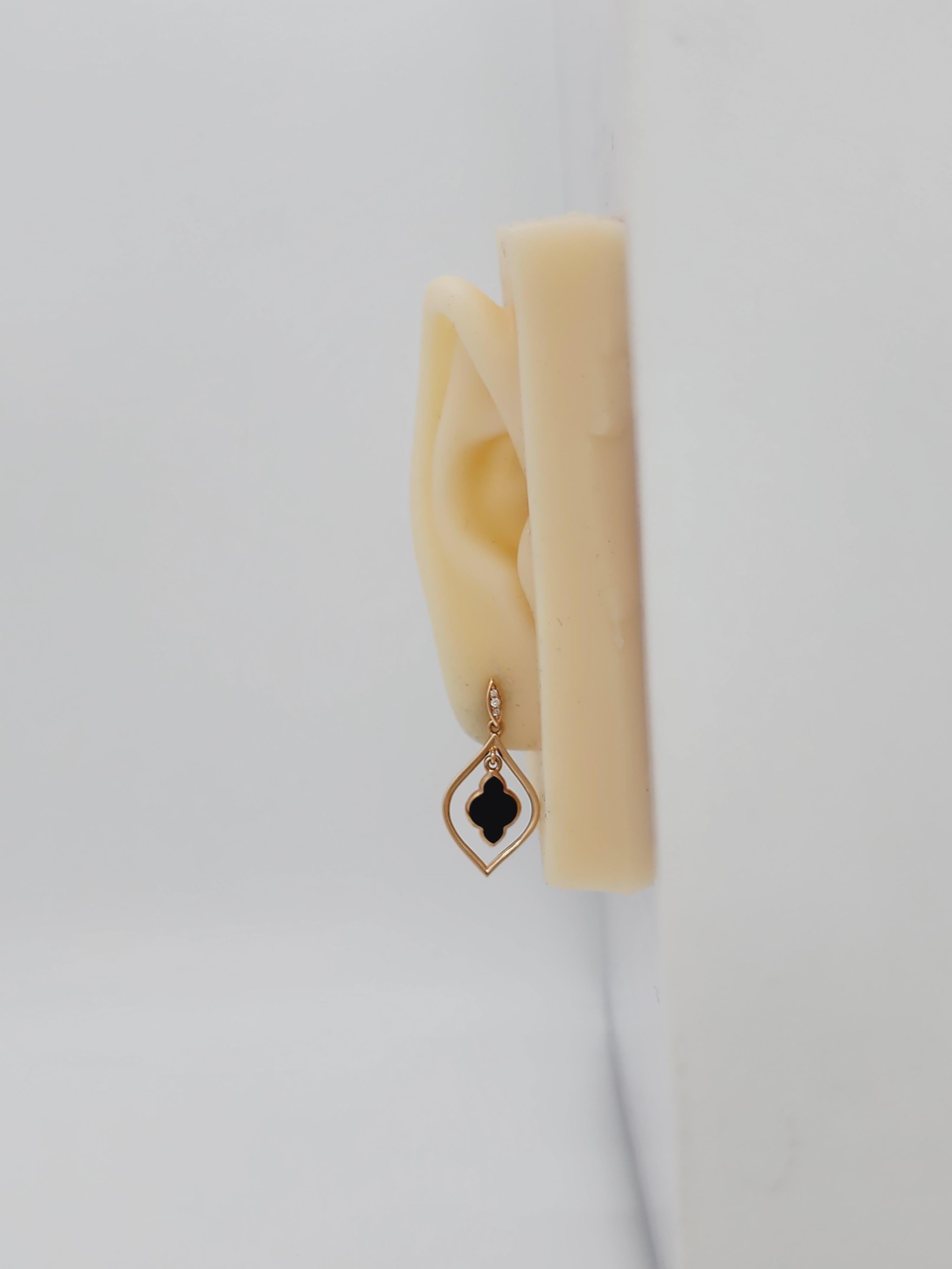 Estate Kabana Onyx and White Diamond Dangle Earrings in 14k Yellow Gold For Sale 1