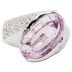  Kunzite Oval and White Diamond Cocktail Ring in 18 Karat White Gold