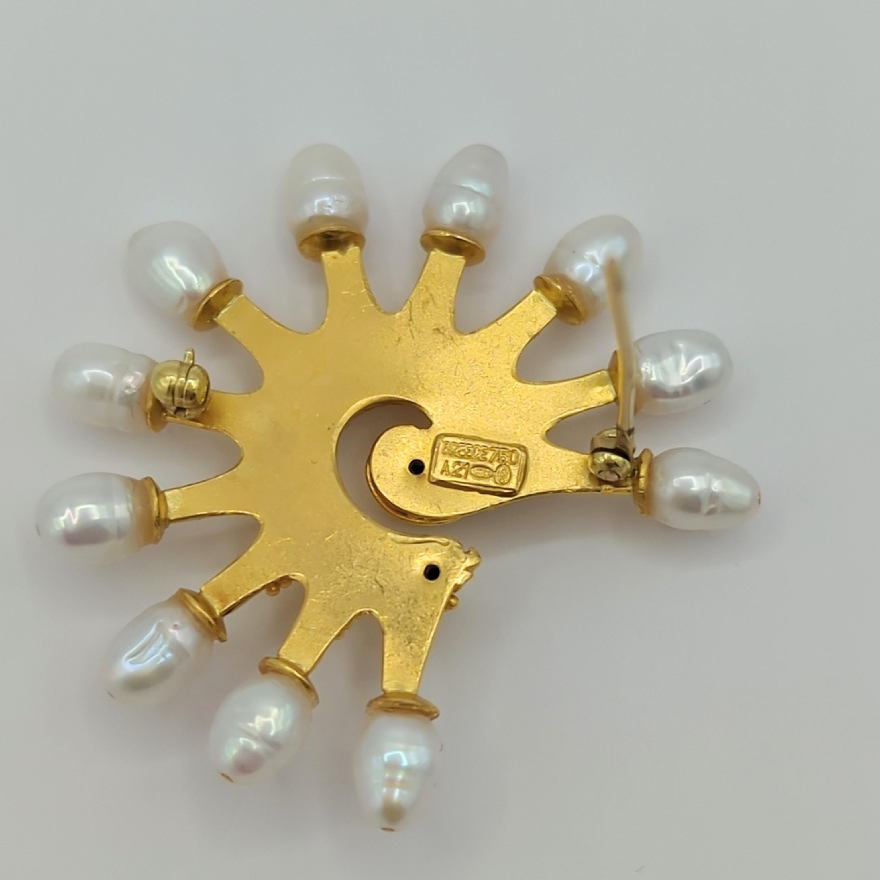 Lalaounis, épingle de perles coquillages en or jaune 18 carats Unisexe en vente