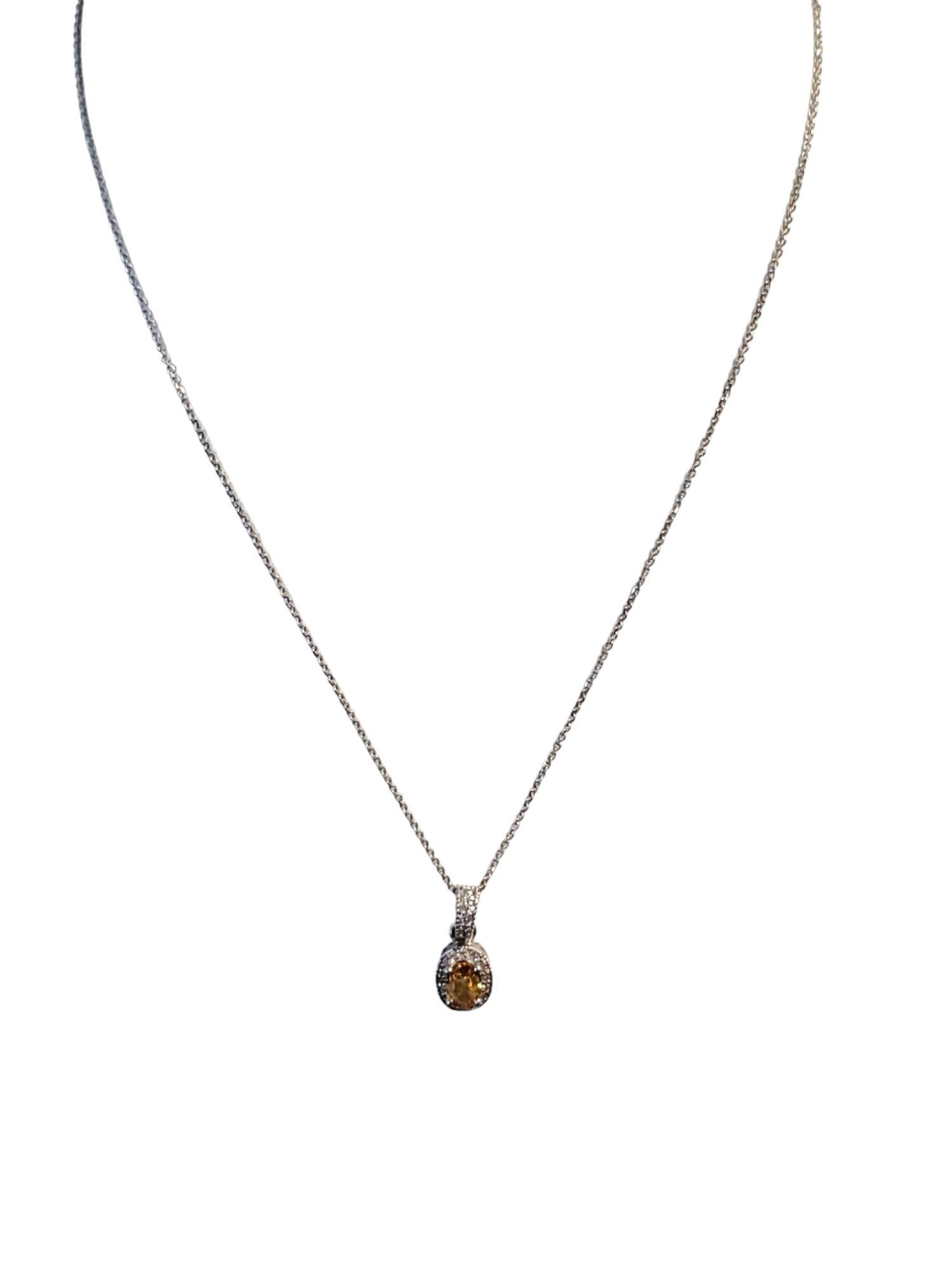Cette annonce concerne un collier en diamant signé Levian avec des diamants en chocolat de différentes saturations sertis dans de l'or rose 14k. Le collier à chaîne délicat mesure 18
