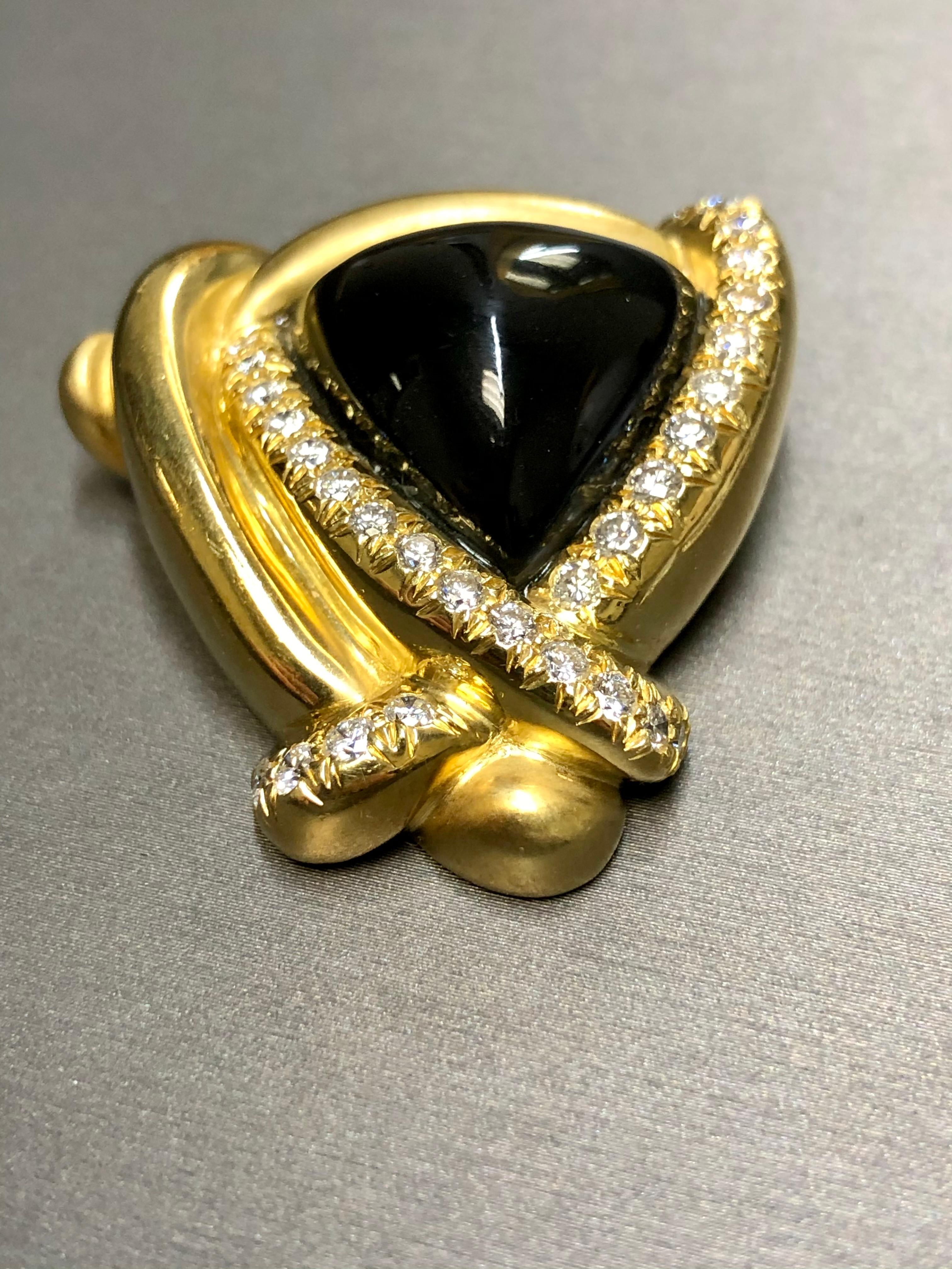 Estate MARLENE STOWE Satin Finish 18K Cabochon Onyx Diamond Brooch Pin G Vs For Sale 3
