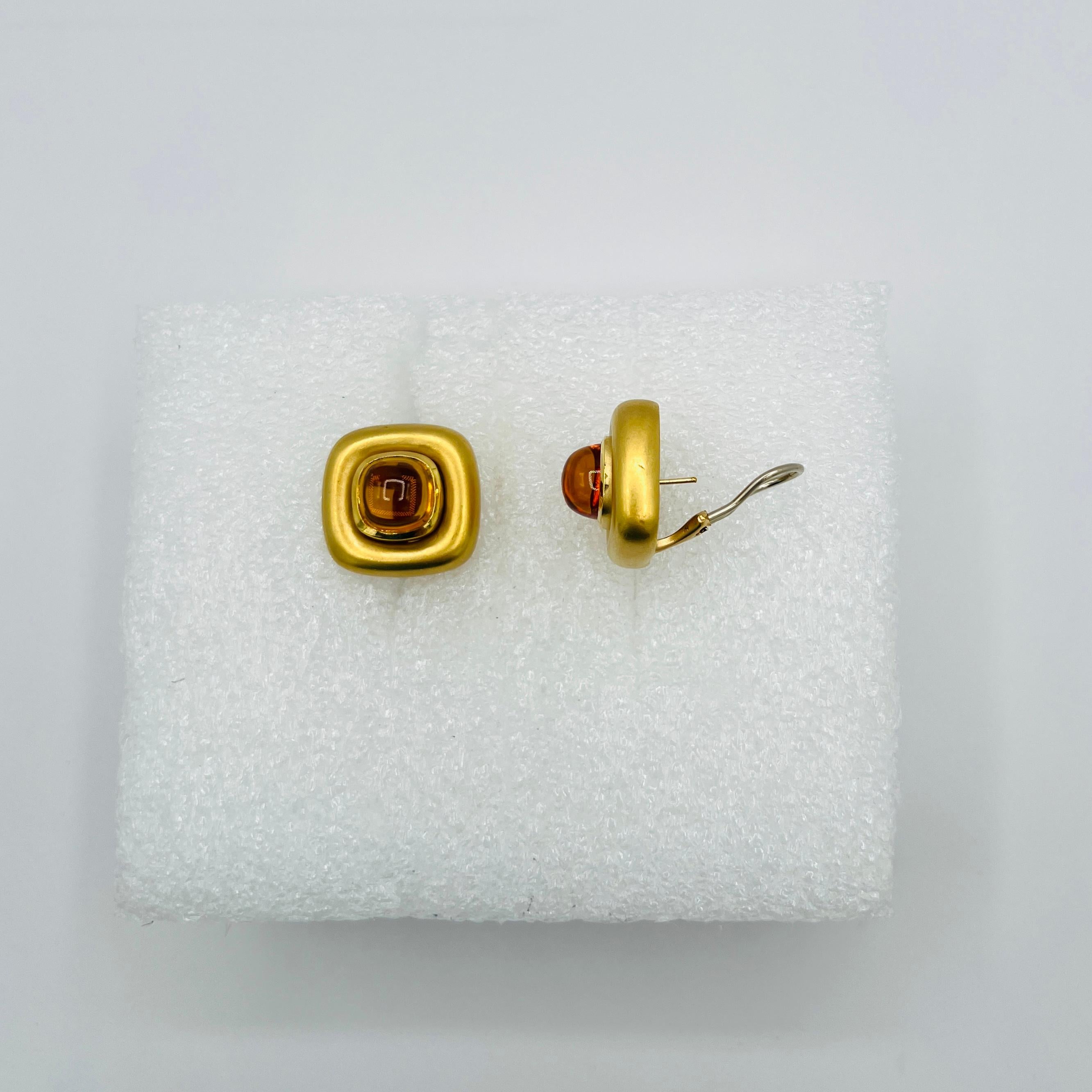 Estate Marlene Stowe Citrine Sugarloaf Earrings in 18K Yellow Gold en Excelente estado para la venta en Los Angeles, CA