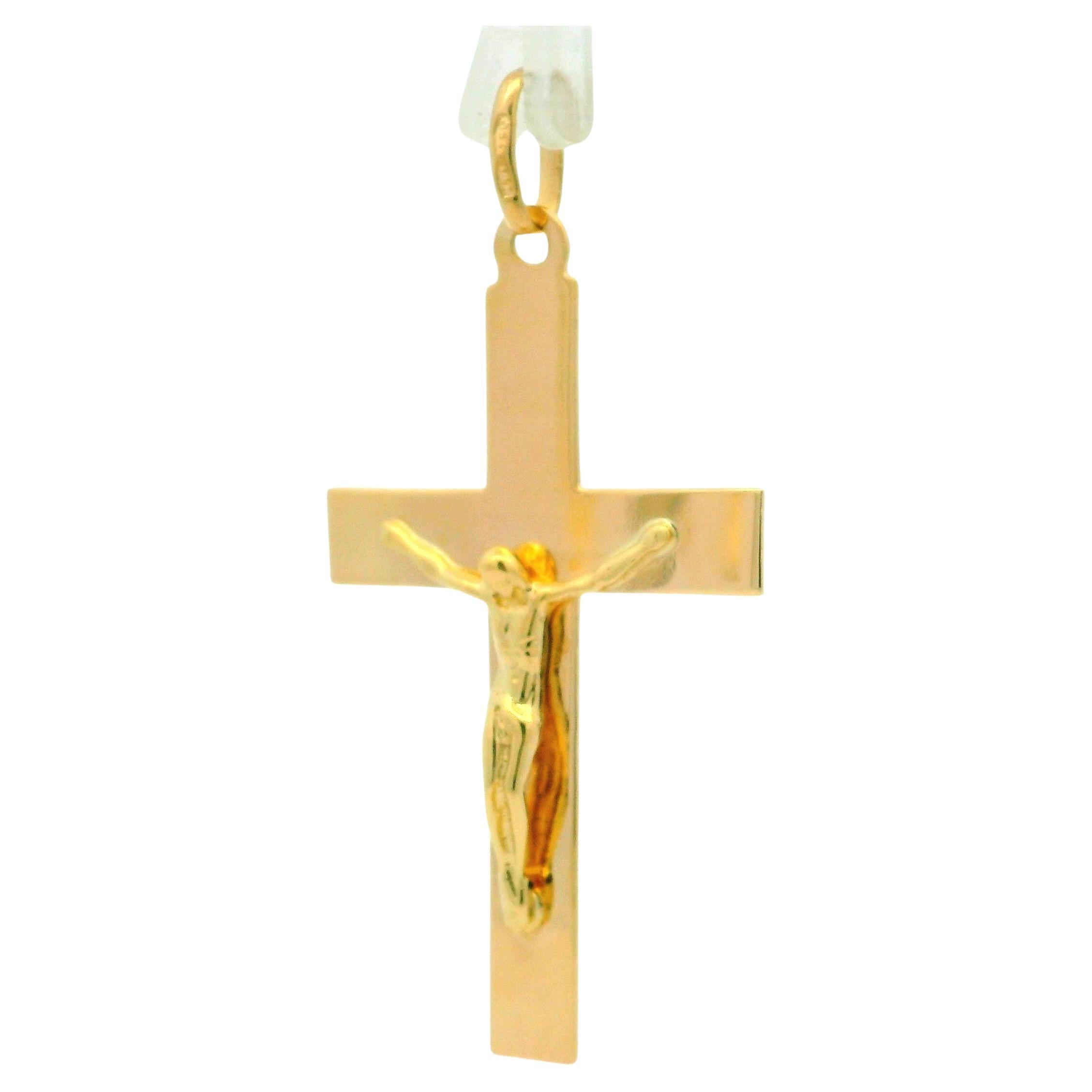 Estate Pendentif Crucifix en or jaune 18k pour homme avec croix carrée polie en vente