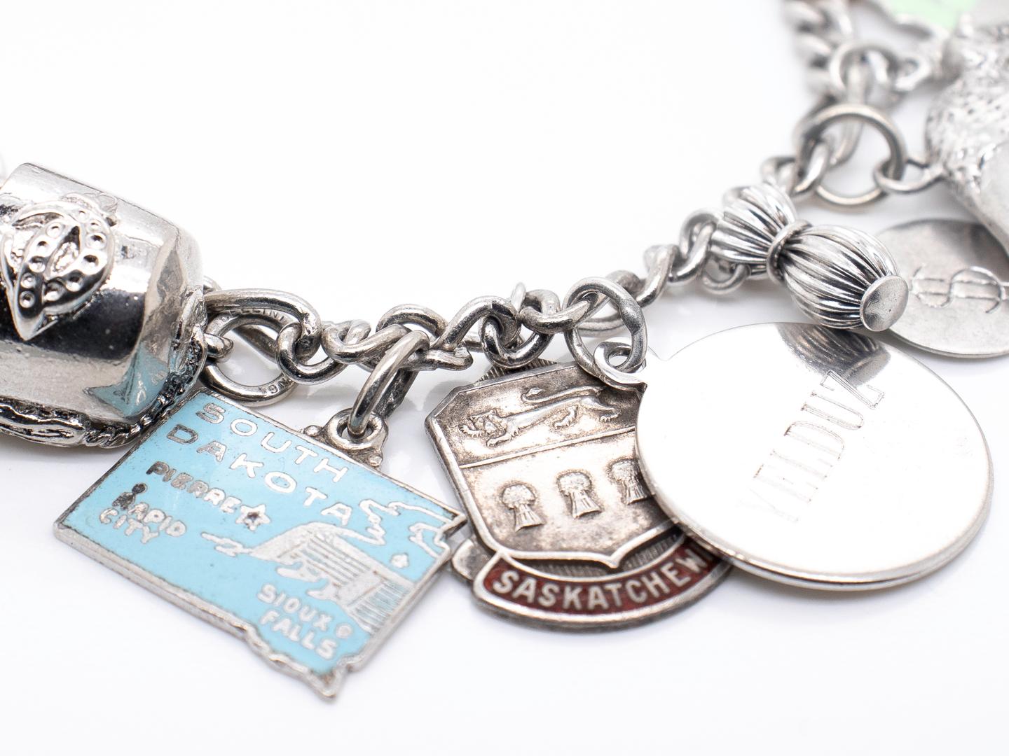 Estate Mid-Century Sterling Silver & Enamel Mid-Western States Charm Bracelet For Sale 3