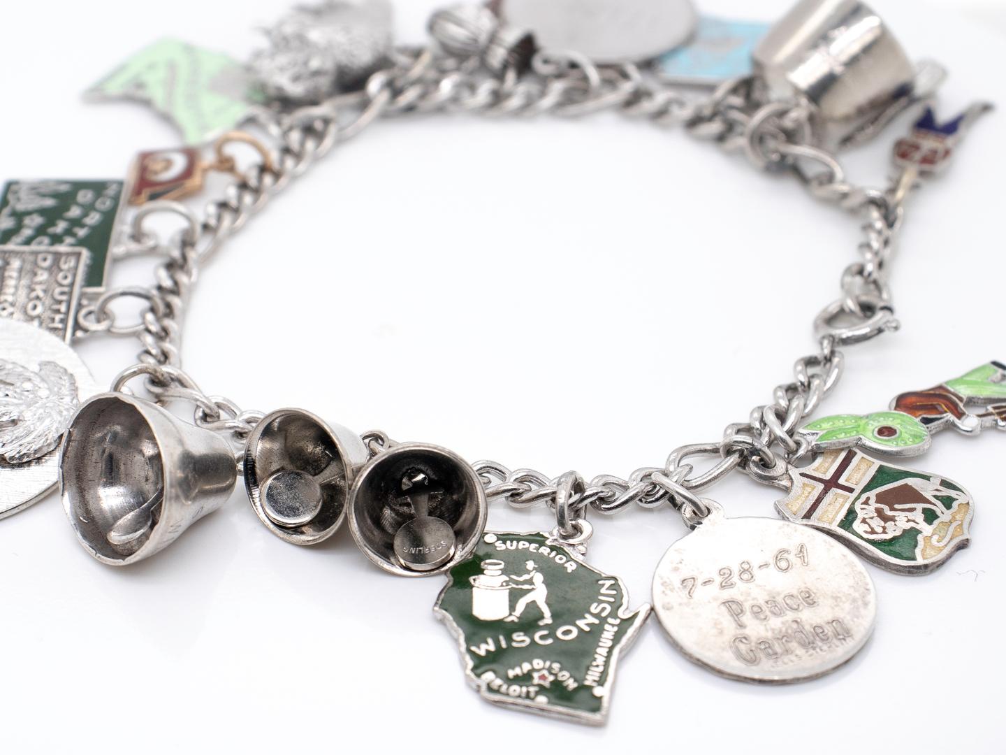 Estate Mid-Century Sterling Silver & Enamel Mid-Western States Charm Bracelet For Sale 6