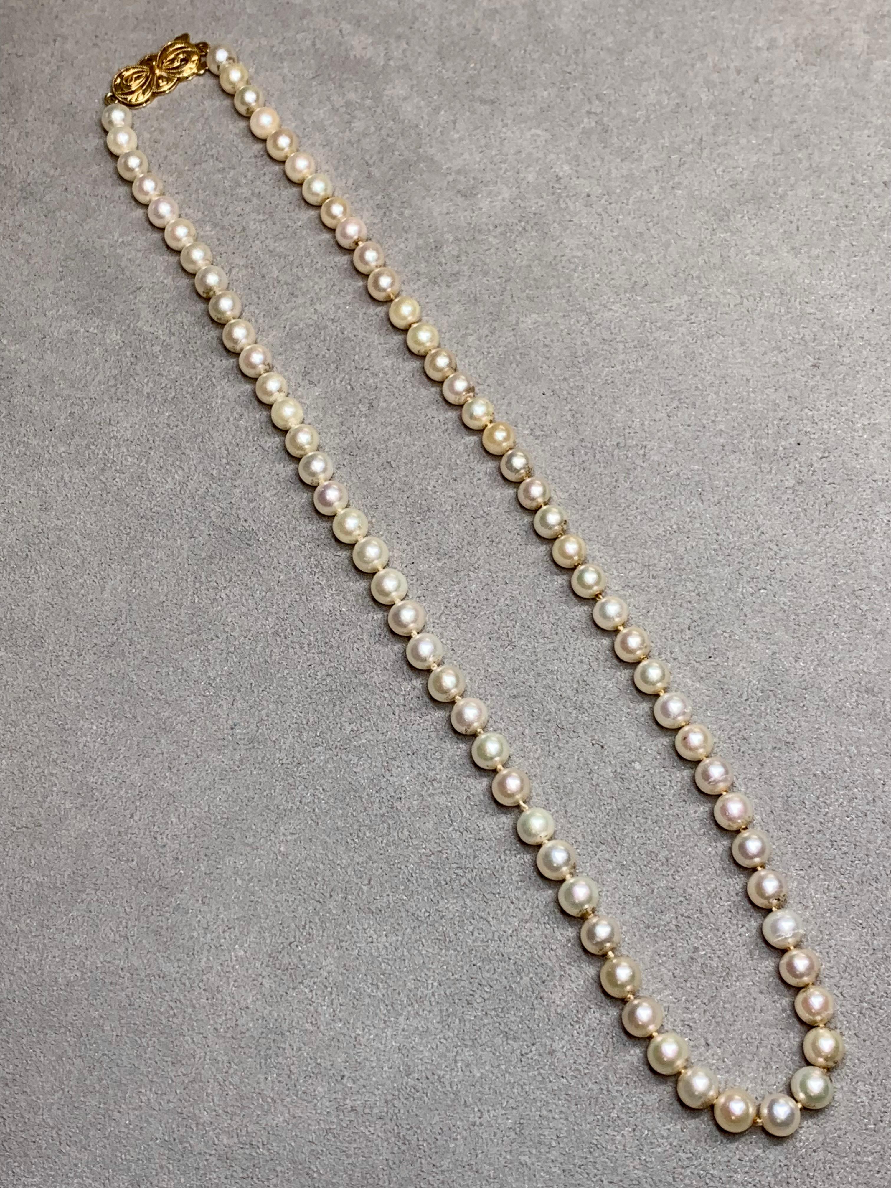 Contemporary Estate Mikimoto 18K Yellow Gold 5.40mm Pearl Strand Necklace 16.25” For Sale