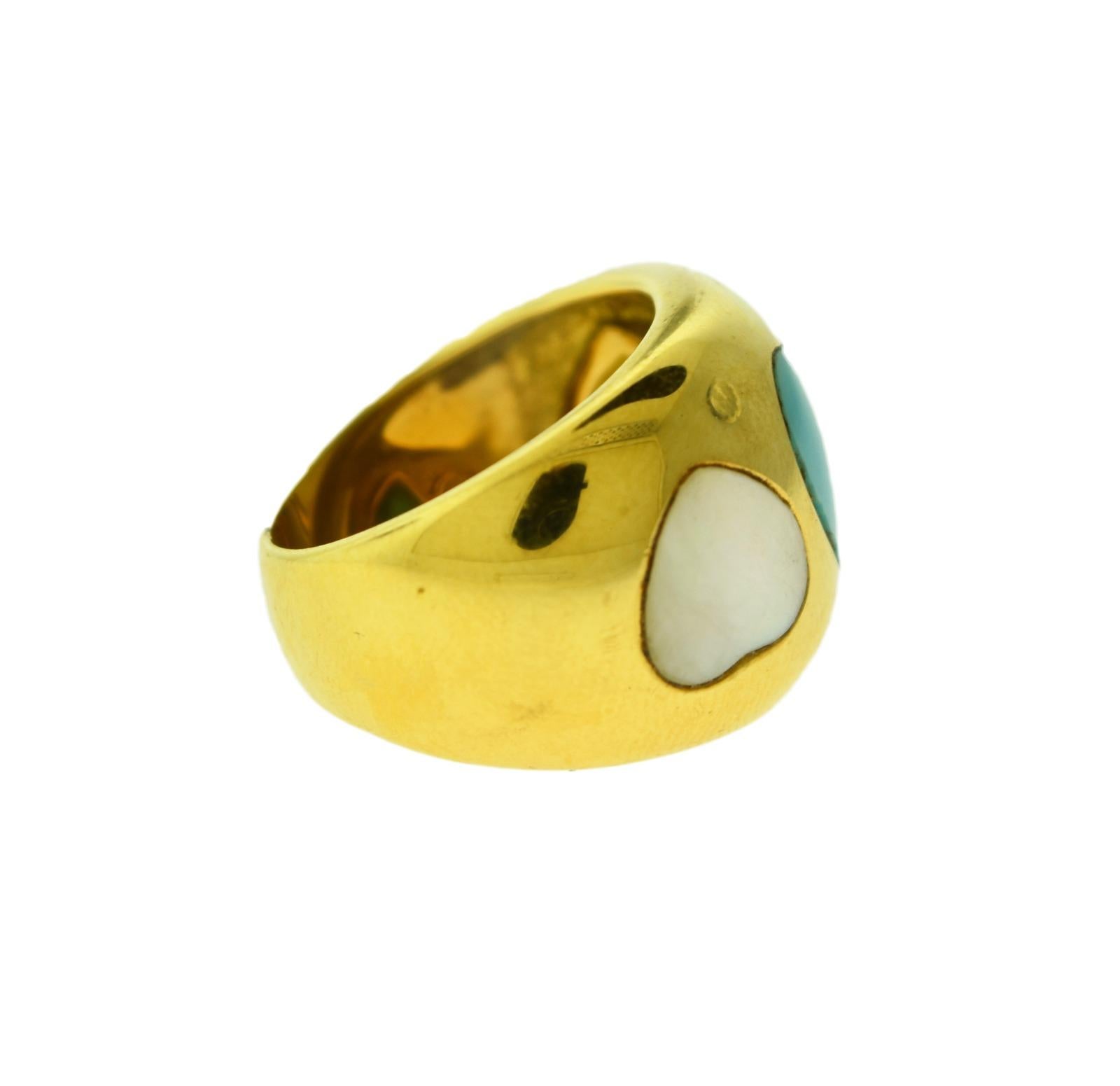 Women's or Men's Estate Mother of Pearl and Heart Shape Turquoise Yellow Gold Ring
