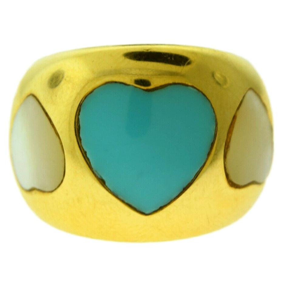 Estate Mother of Pearl and Heart Shape Turquoise Yellow Gold Ring