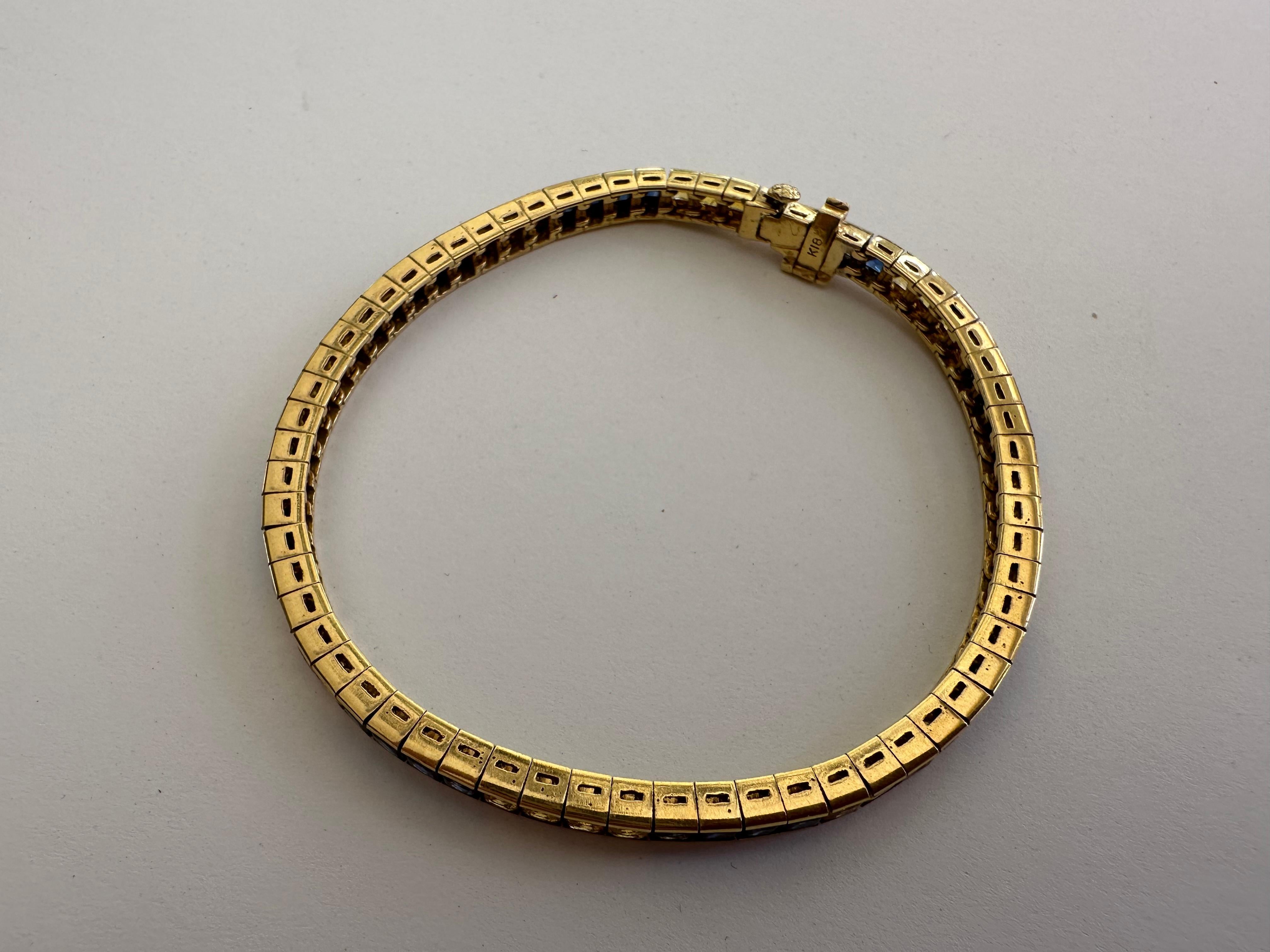Estate Natural Blue and Yellow Sapphire Link Bracelet In Good Condition For Sale In Denver, CO