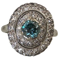 Natürlicher blauer Zirkon und Diamant-Cocktailring mit doppeltem Halo