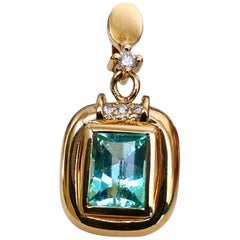 Estate Natural Colombian Emerald Diamond Pendant 18 Karat