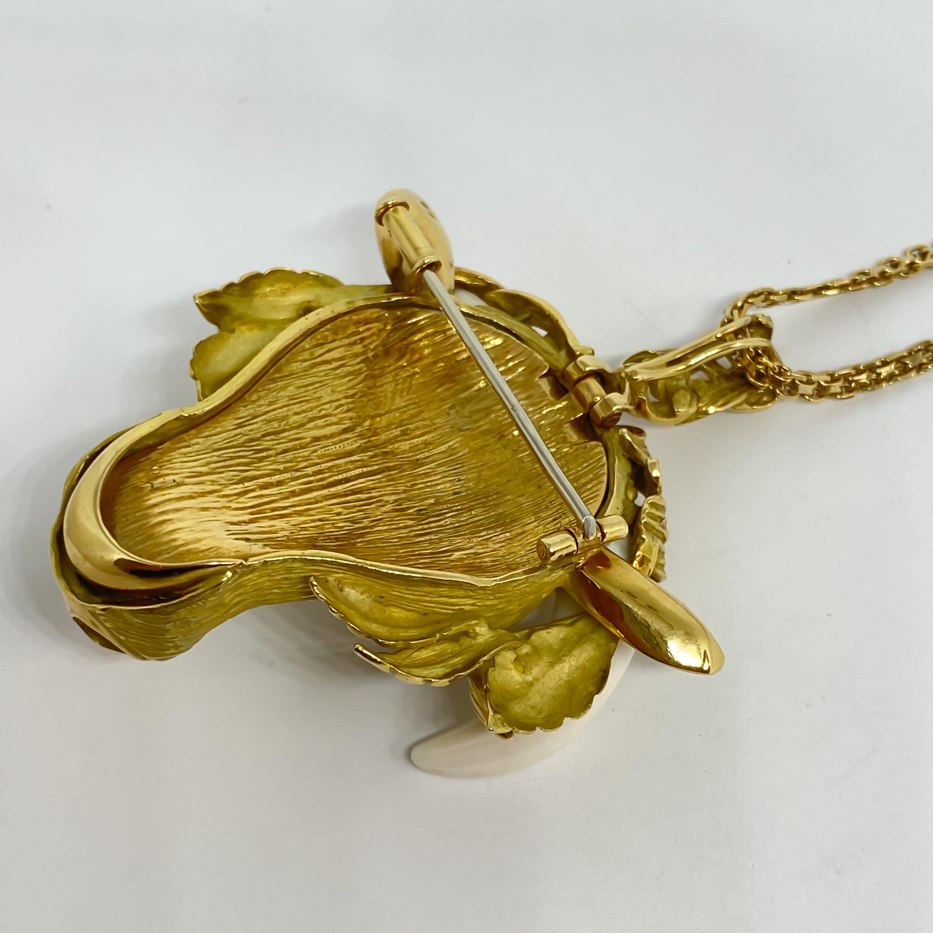 Estate Natural Ivory and Emerald Bull Pendant Brooch 18 Karat Yellow Gold In Excellent Condition In Carmel-by-the-Sea, CA