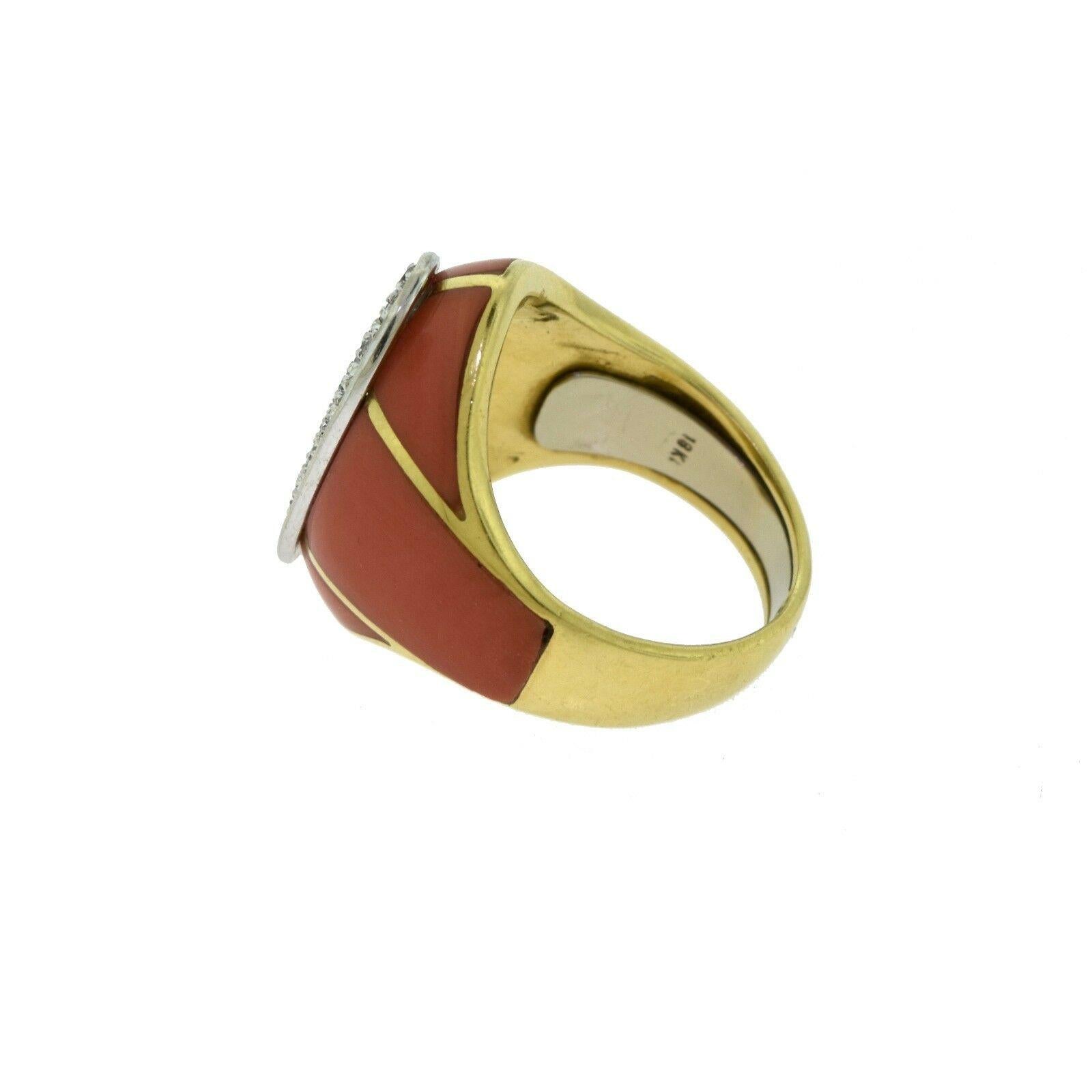 Estate Natural Red Coral and Diamond Yellow Gold Oval Cocktail Ring In Good Condition For Sale In Miami, FL