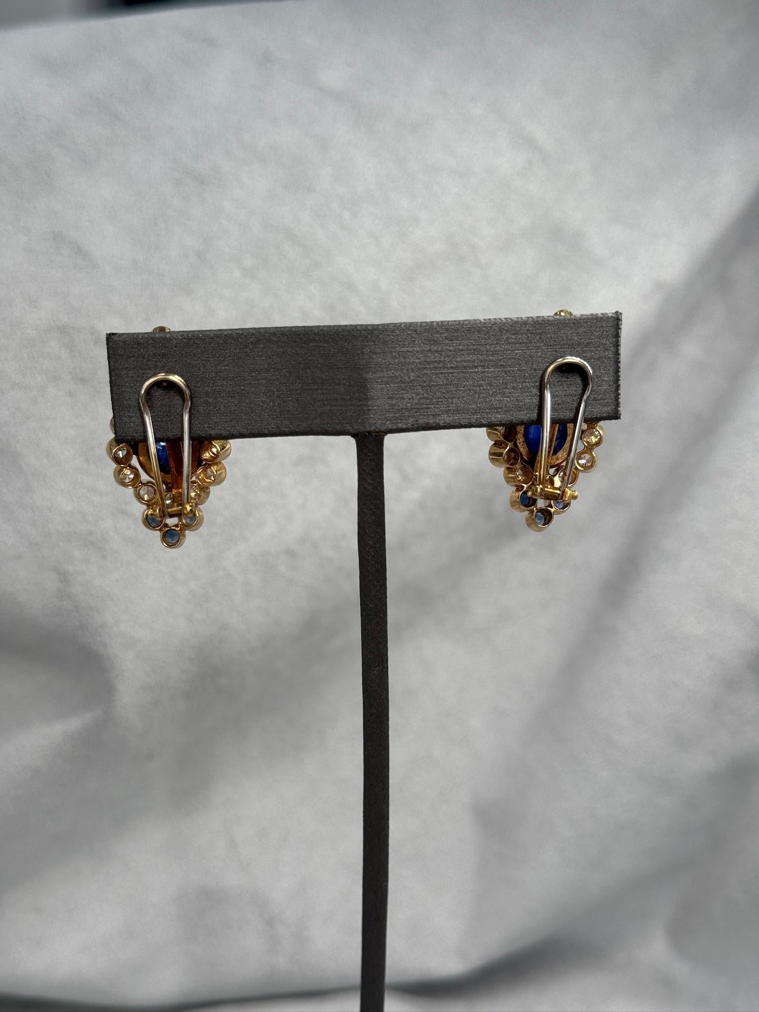 Pendientes de zafiro natural y diamantes - Oro amarillo 18k en Excelente estado para la venta en New York, NY
