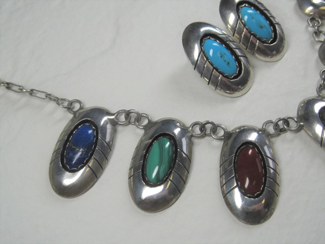 Nachlass Navajo Multi Stone Halskette und Ohrringe Native American Jewelry Set Damen im Angebot