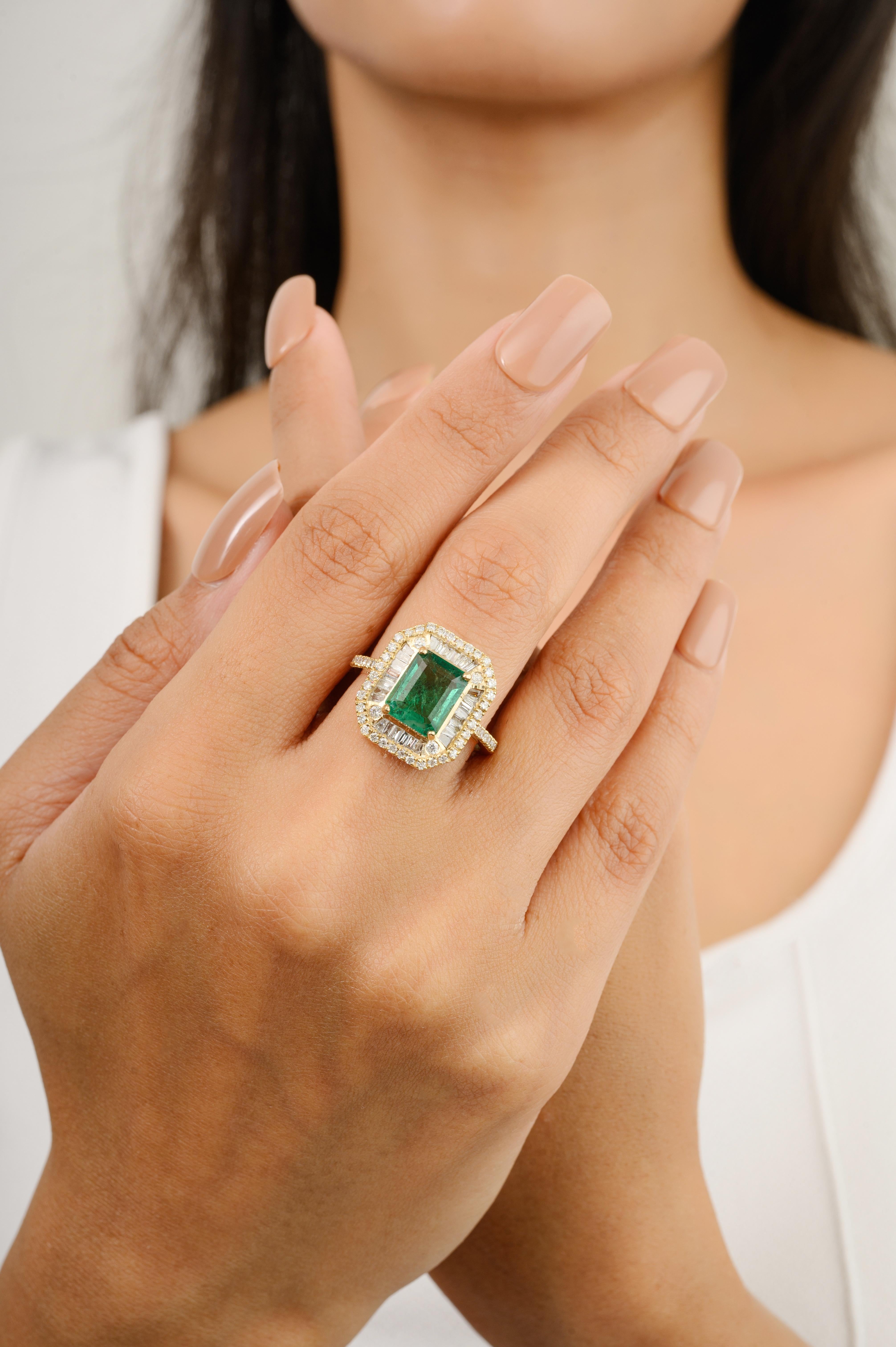 For Sale:  Estate Zimbabwe Emerald Engagement Ring with Diamonds in 14k Yellow Gold 5
