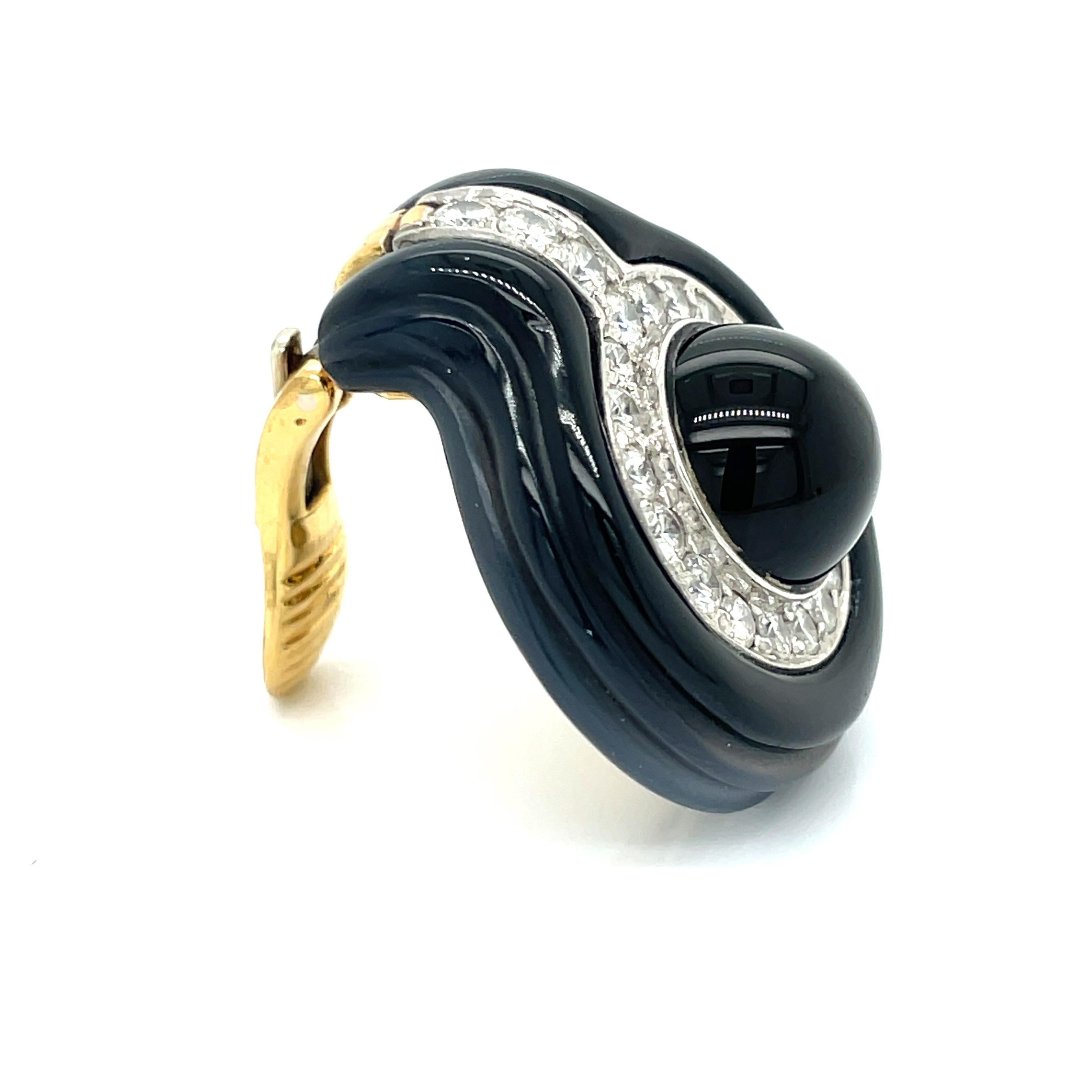 Onyx- und Diamant-Ohrringe aus Nachlass (Moderne) im Angebot