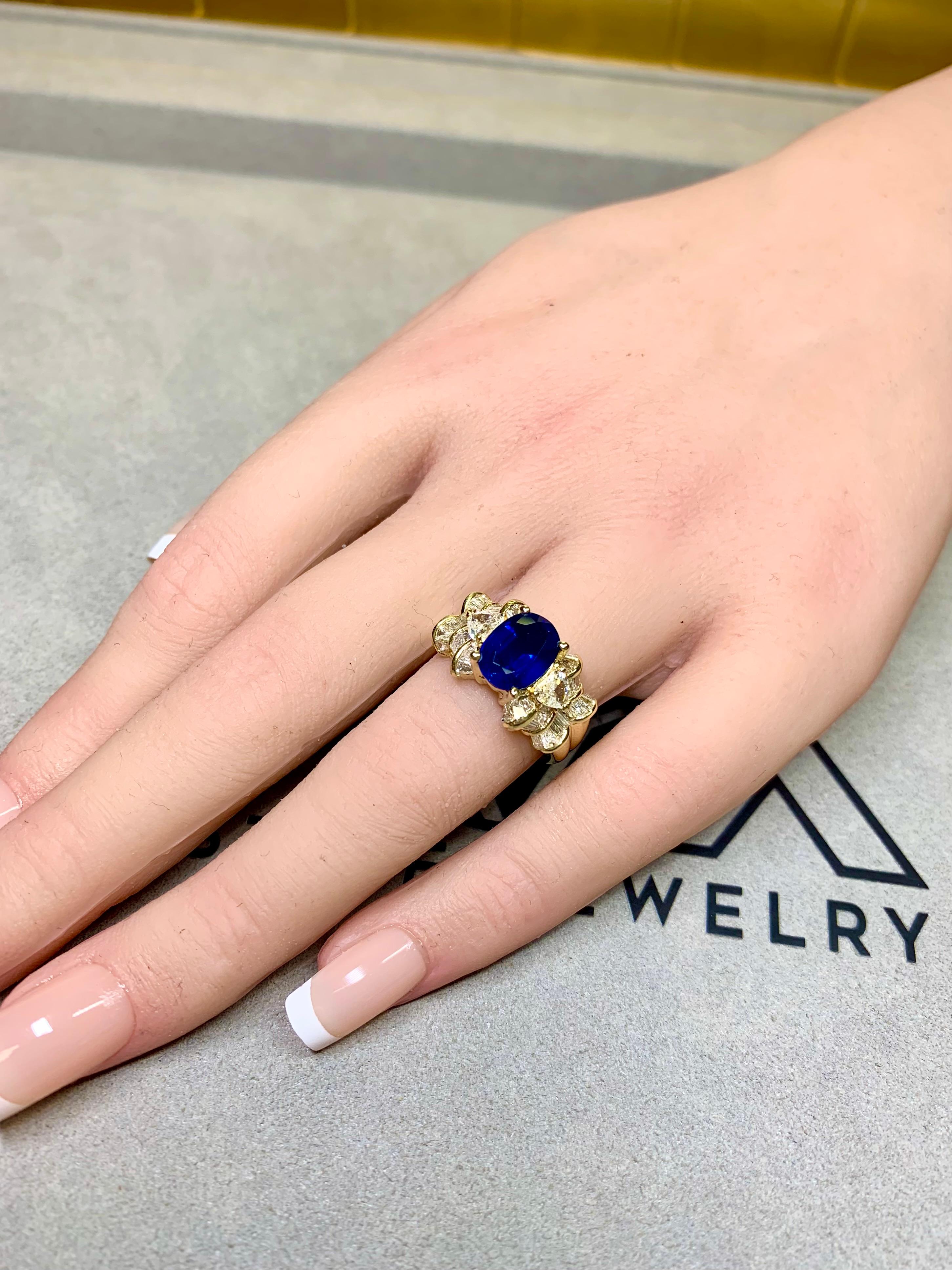 Estate Oval Sapphire Heart Baguette Diamond Cocktail Cluster Ring 5.63cttw For Sale 5