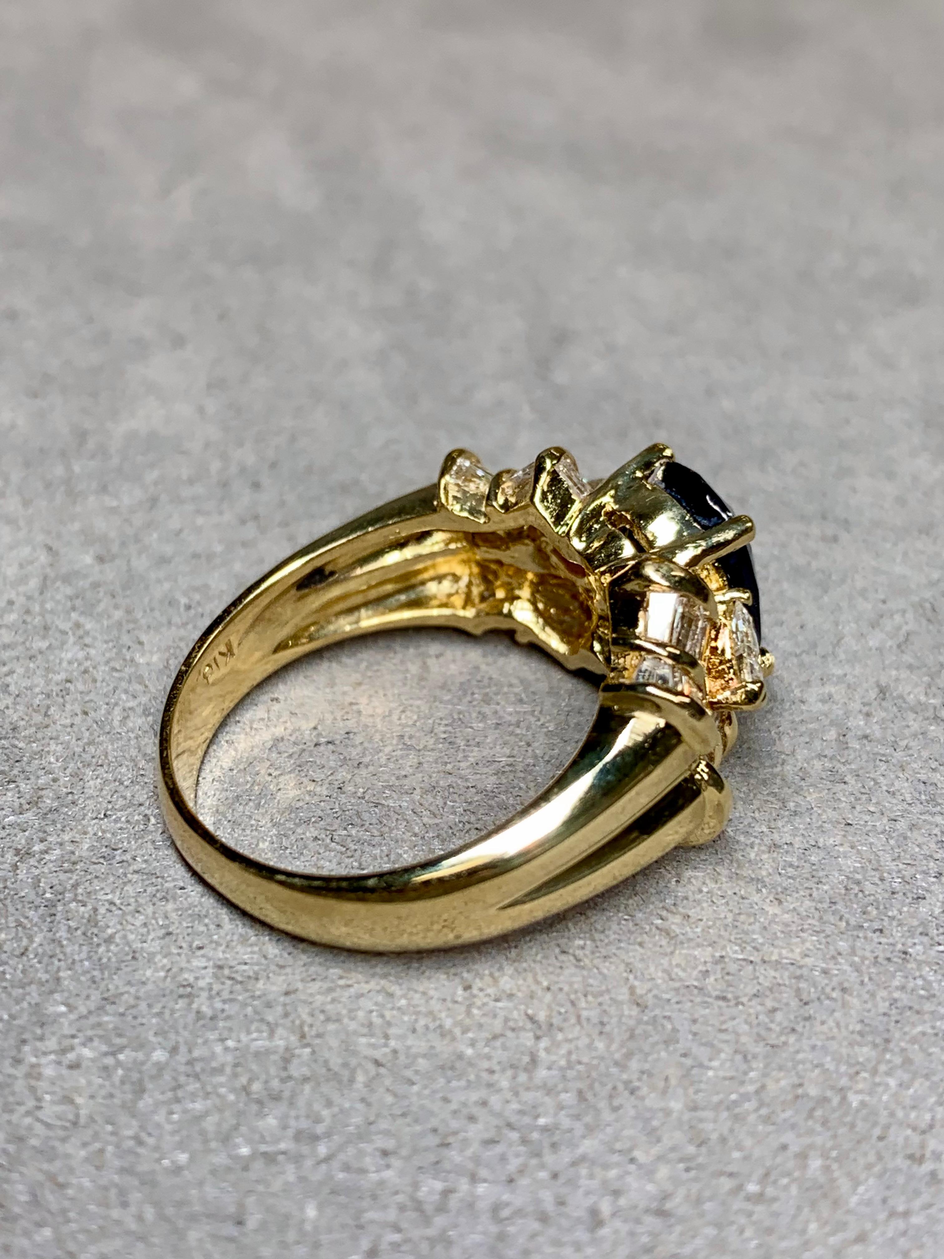 Contemporary Estate Oval Sapphire Heart Baguette Diamond Cocktail Cluster Ring 5.63cttw For Sale