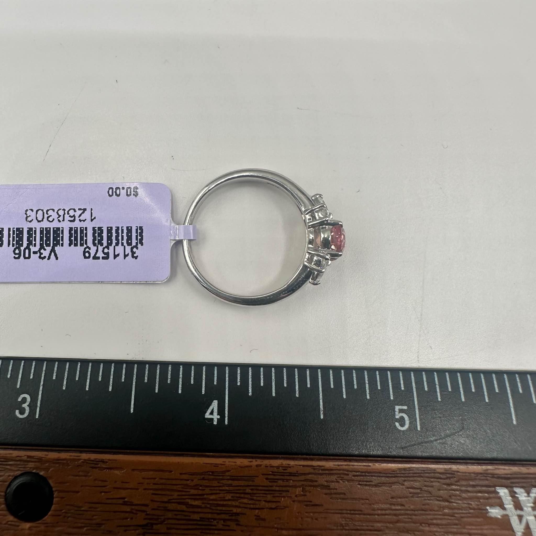 Women's Estate Padparadscha Sapphire Ring in Platinum - 1.12ct Sapphire, 0.21ctw Diamond For Sale