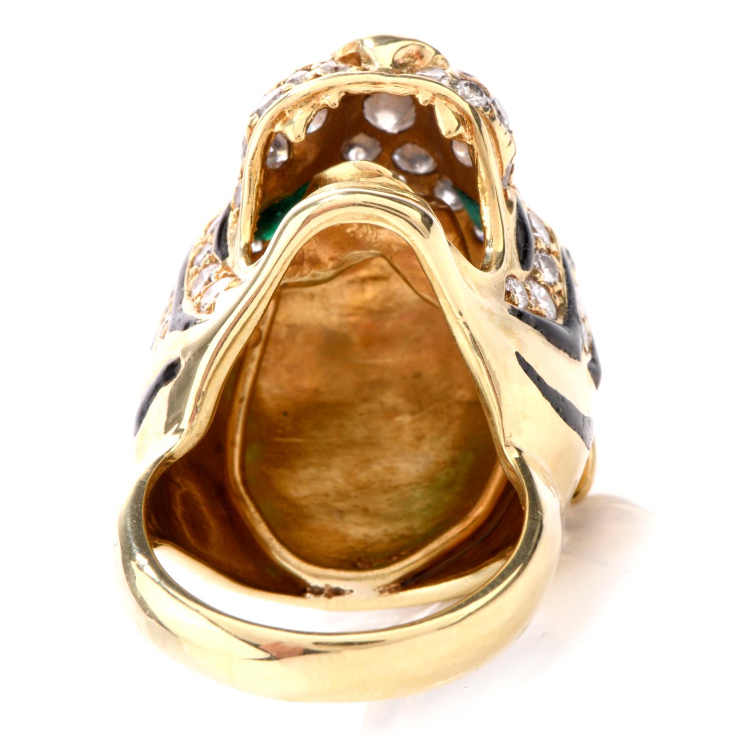 Women's Estate Panther Diamond Emerald 18 Karat Cocktail Ring