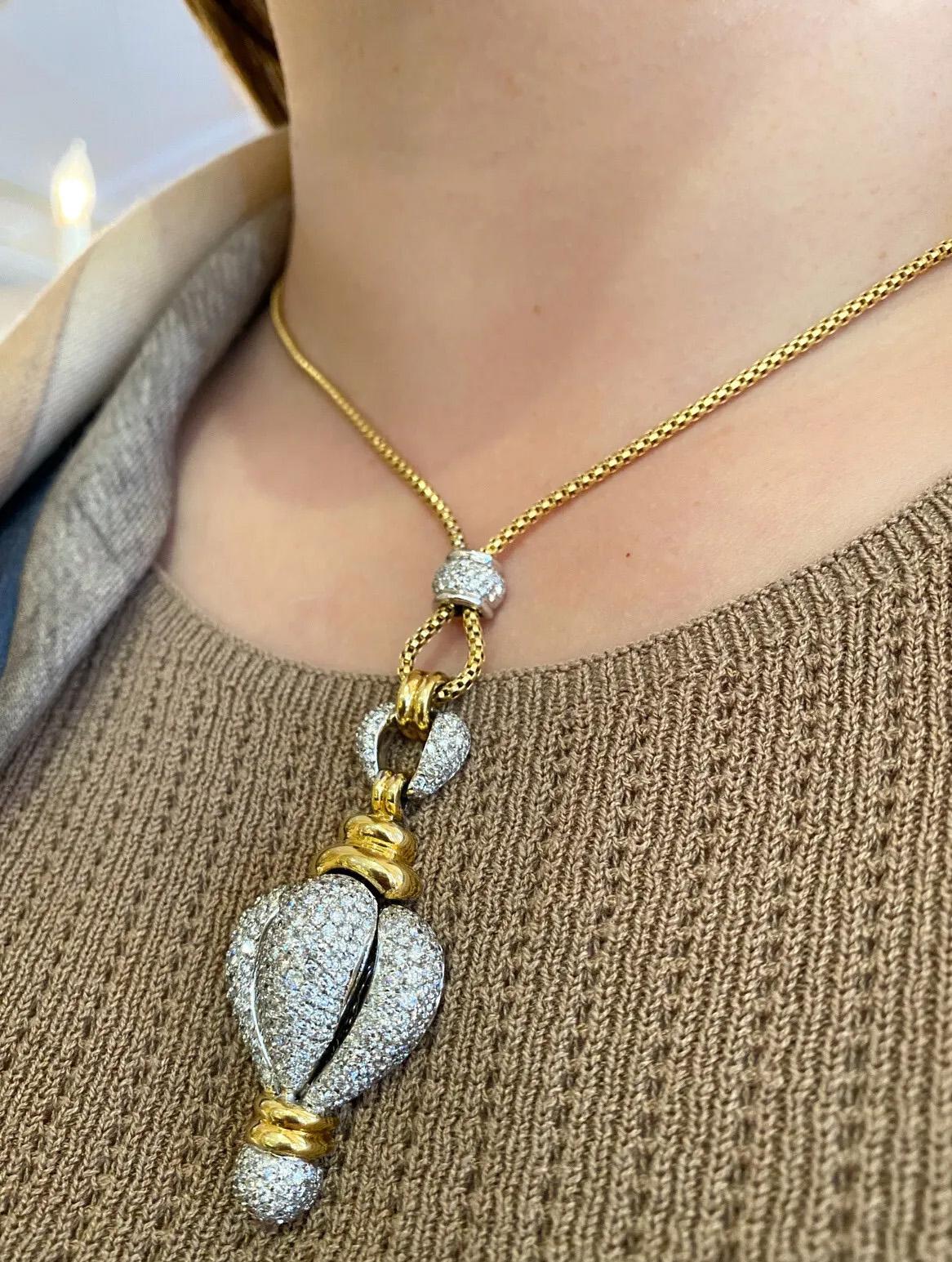 Colgante Estate Pave Puff de Diamantes en Oro Amarillo y Blanco de 18k en venta 1