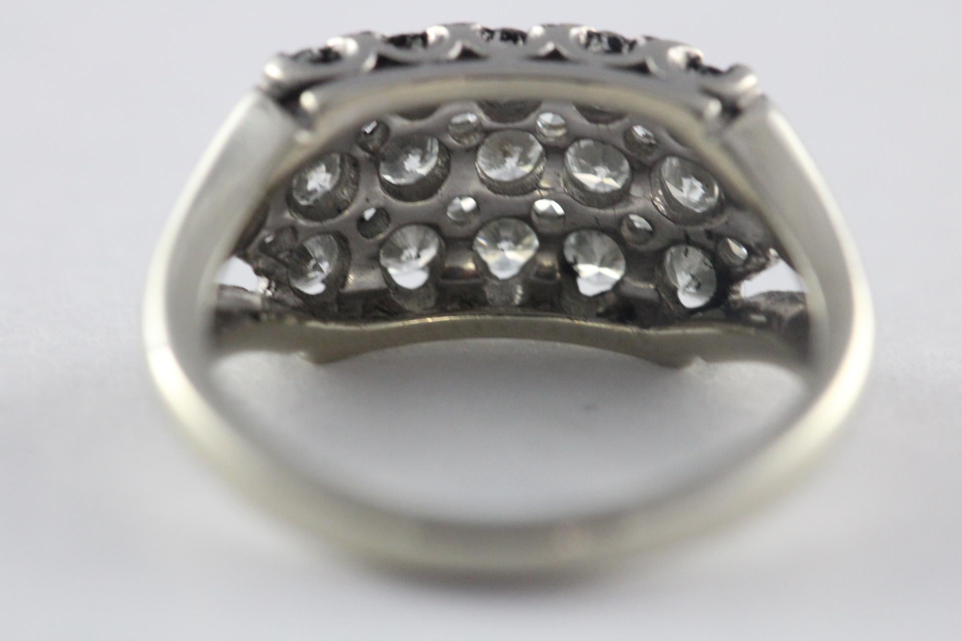 Taille vieille Europe Bague à diamant pavé Estate en vente