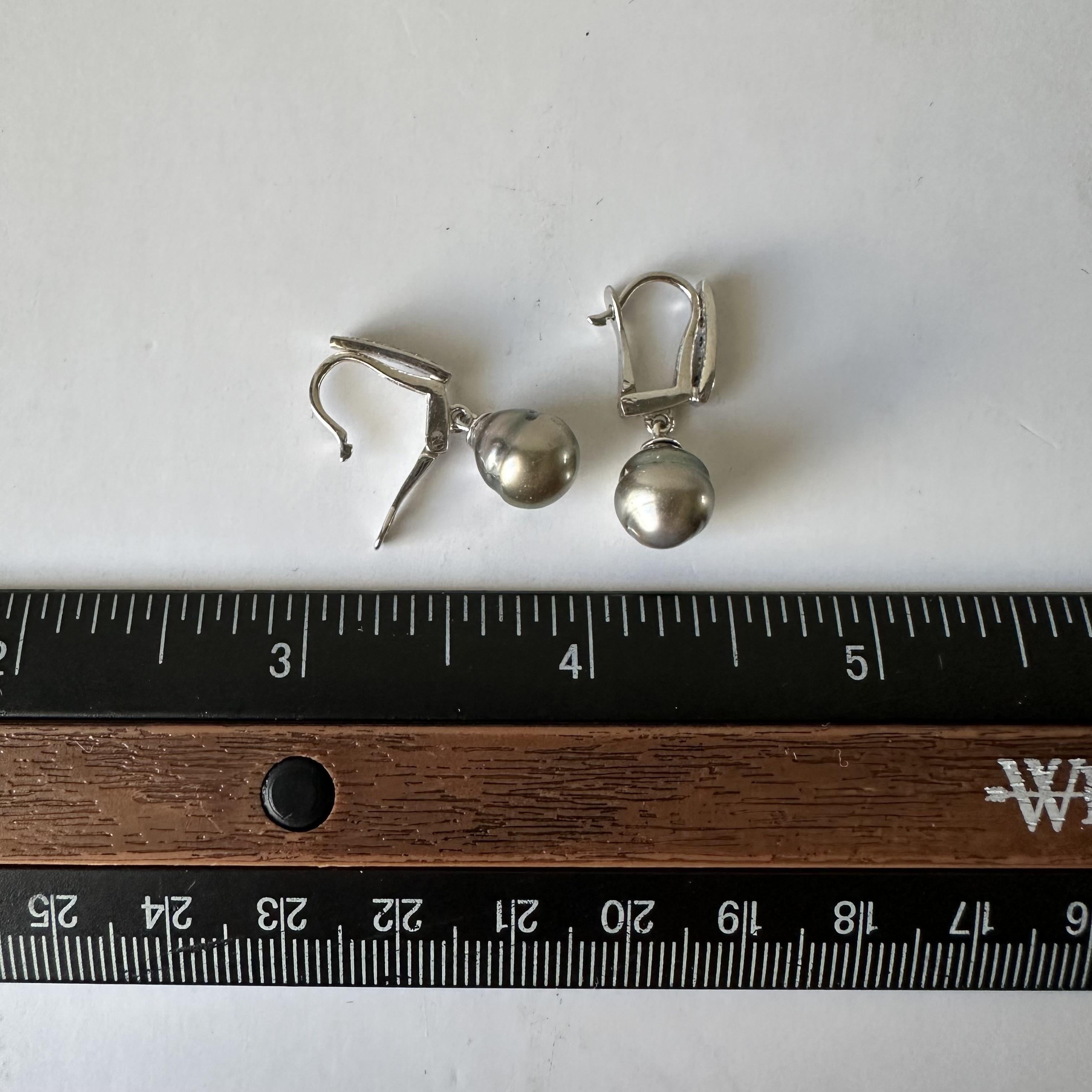 Women's Estate Pearl and Diamond Drop Earrings in 14kt White Gold, Pre-Loved For Sale