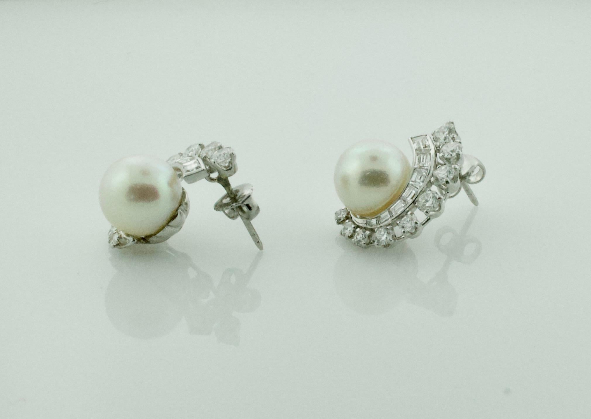 Estate Pearl and Diamond Earring in Platinum circa 1950s, 2.00 Carats For Sale 2