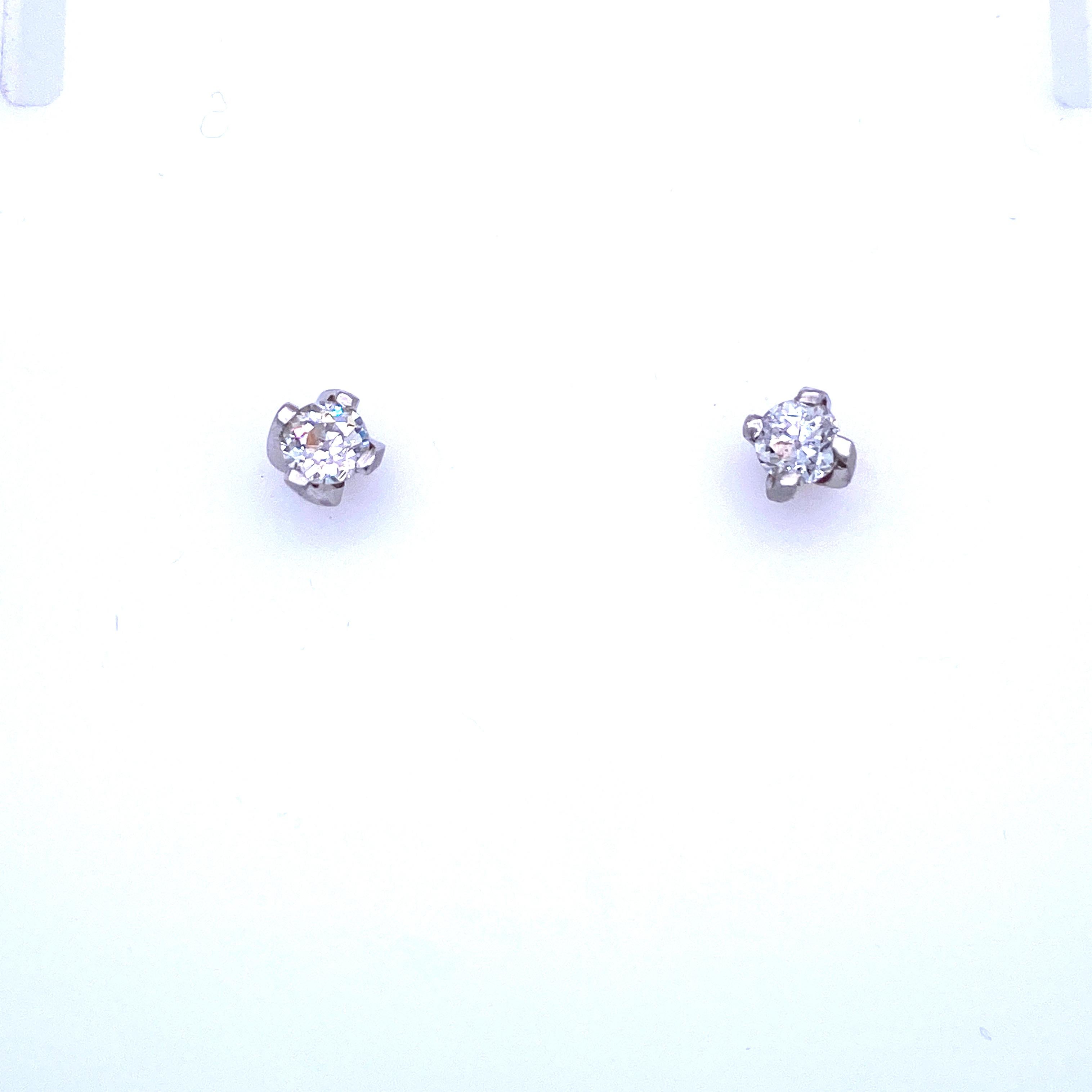 Round Cut Estate Pearl Platinum Drop/Night and Day Platinum Earrings
