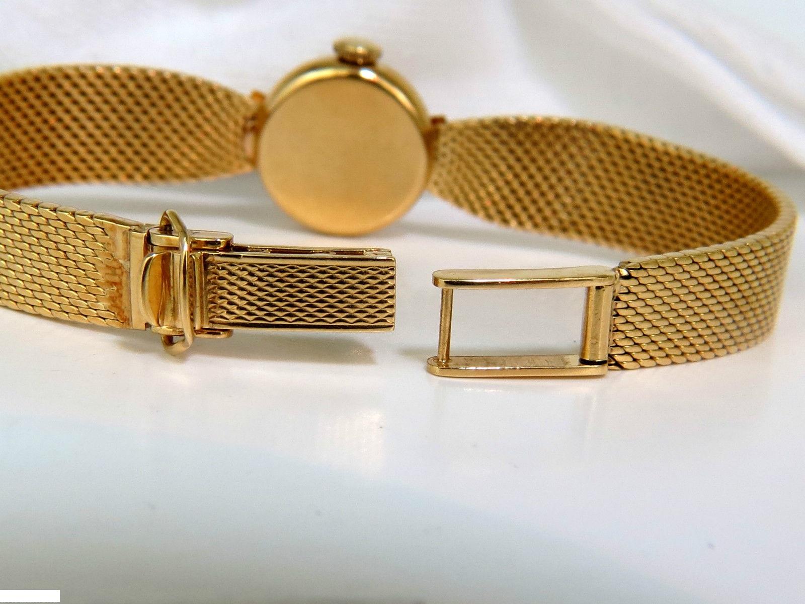Petite montre suisse Gublin en or 18 carats, maille et cadran étoilé pour femmes en vente 4