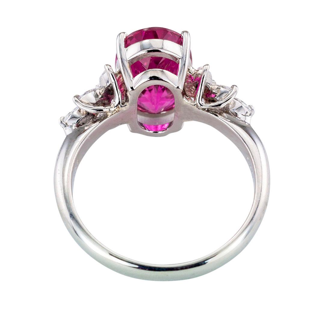 Estate Pink Tourmaline Diamond Platinum Ring In Good Condition In Los Angeles, CA