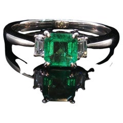 Estate Platinum 0.58CT Colombian Emerald Three Stone Diamond Accent Ring Size 7