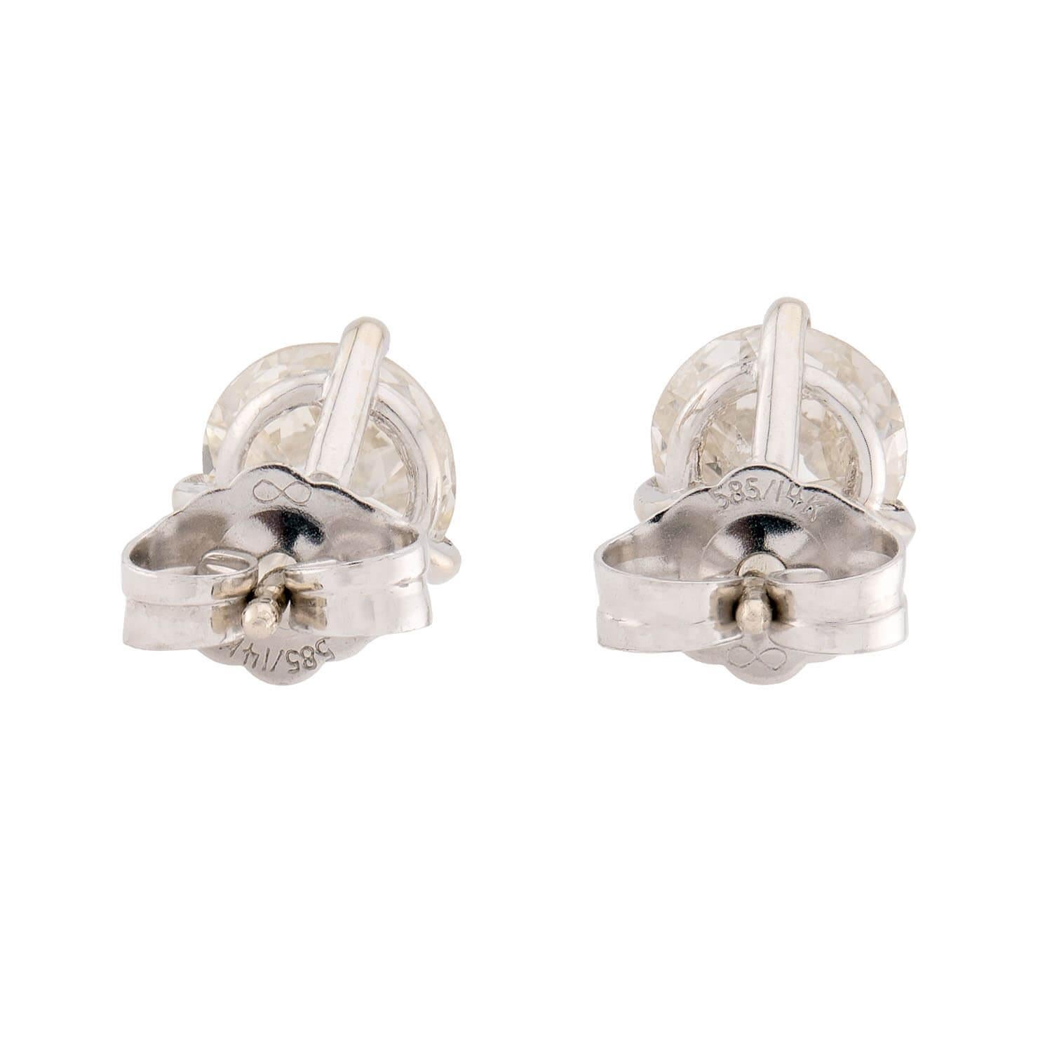 Modern Estate Platinum/14K Diamond Stud Earrings For Sale