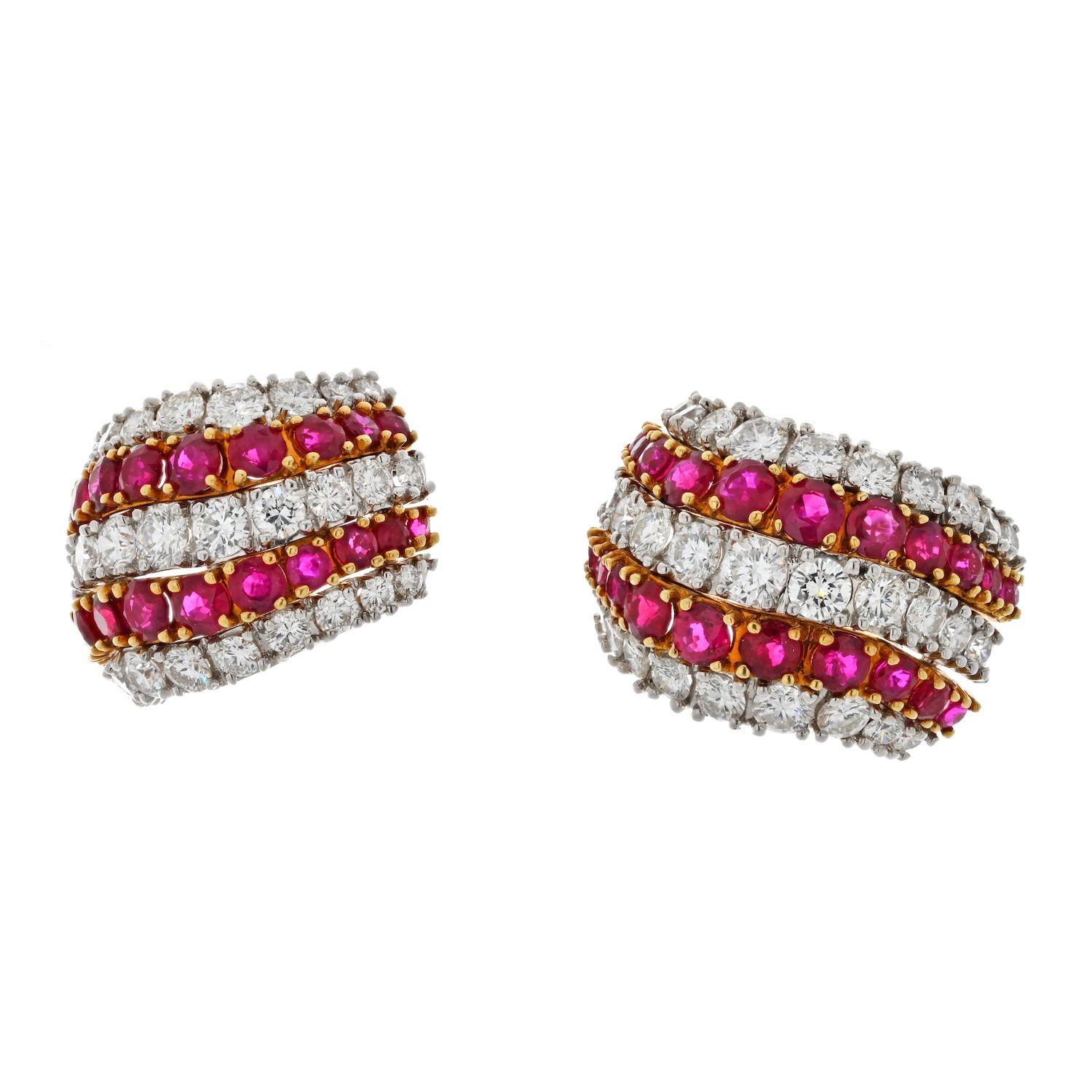 Platin & 18 Karat Gelbgold Ohrringe mit 10 Karat Diamanten und Rubinen im Zustand „Hervorragend“ in New York, NY